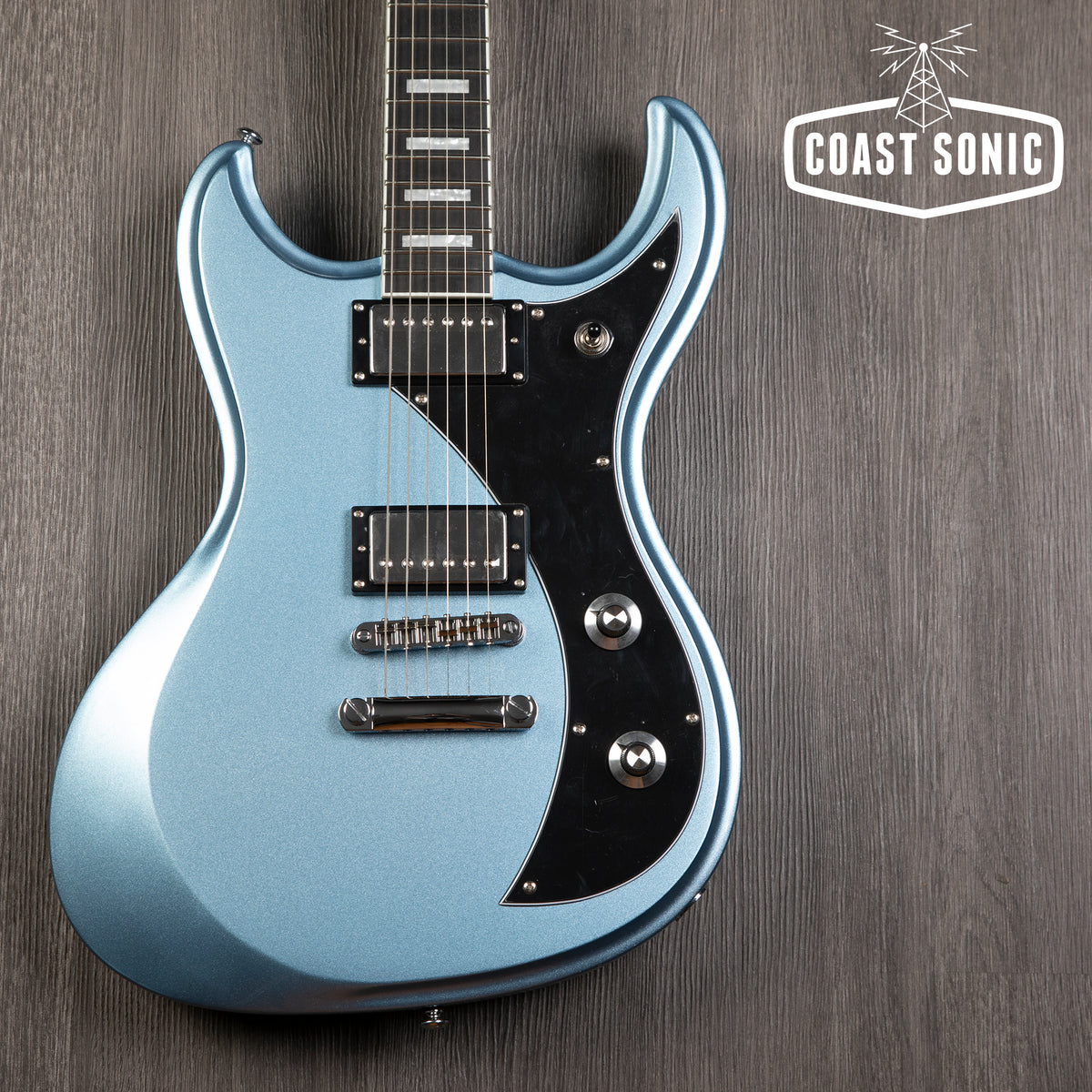 Dunable Guitars Gnarwhal DE - Pelham Blue – Coast Sonic