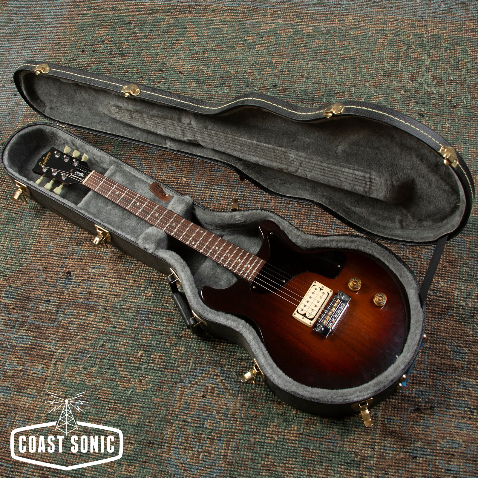 1982 Epiphone USA Spirit Double Cut, made by Gibson, w/case