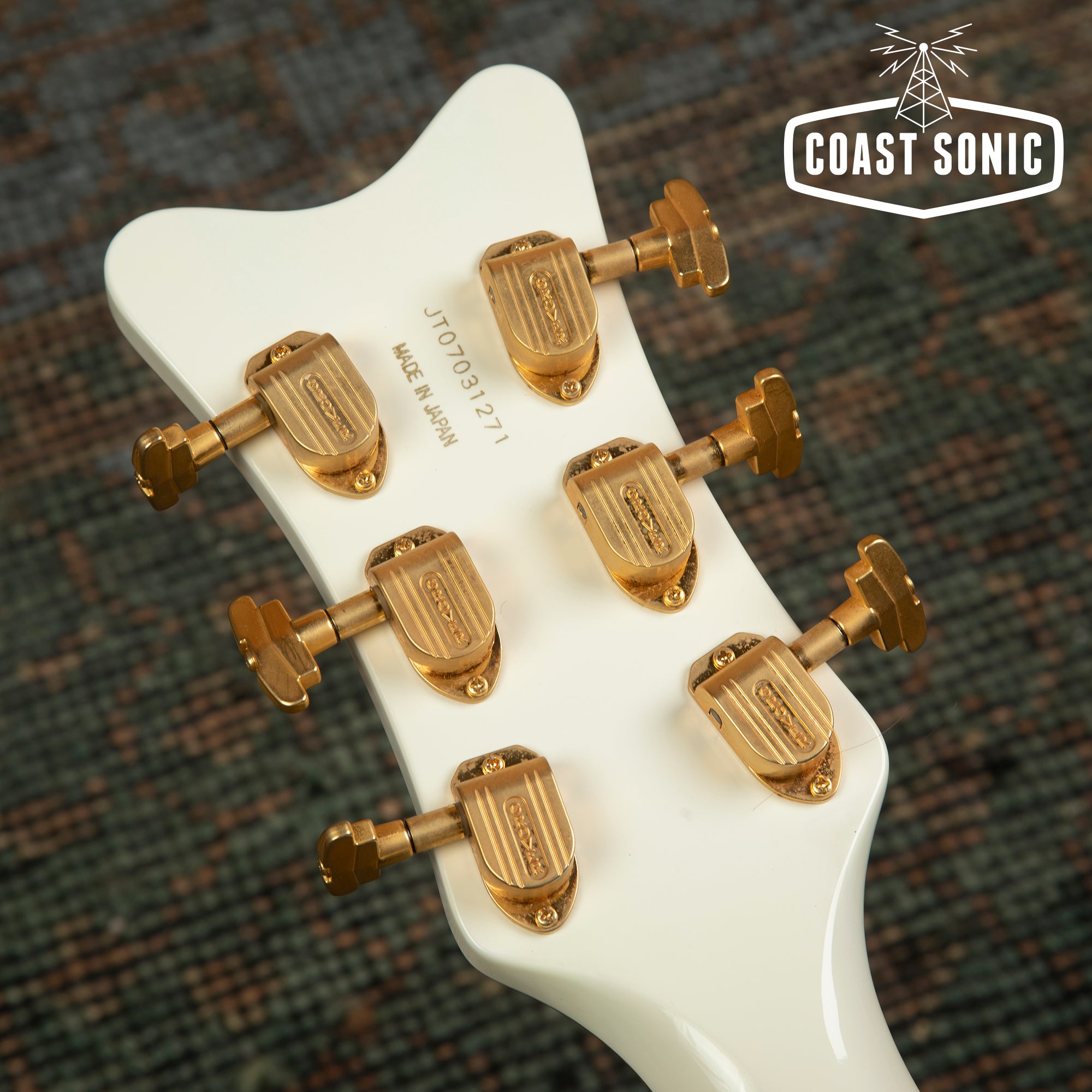 OHGA ジレ　ホワイト OHGA ジレ ホワイト