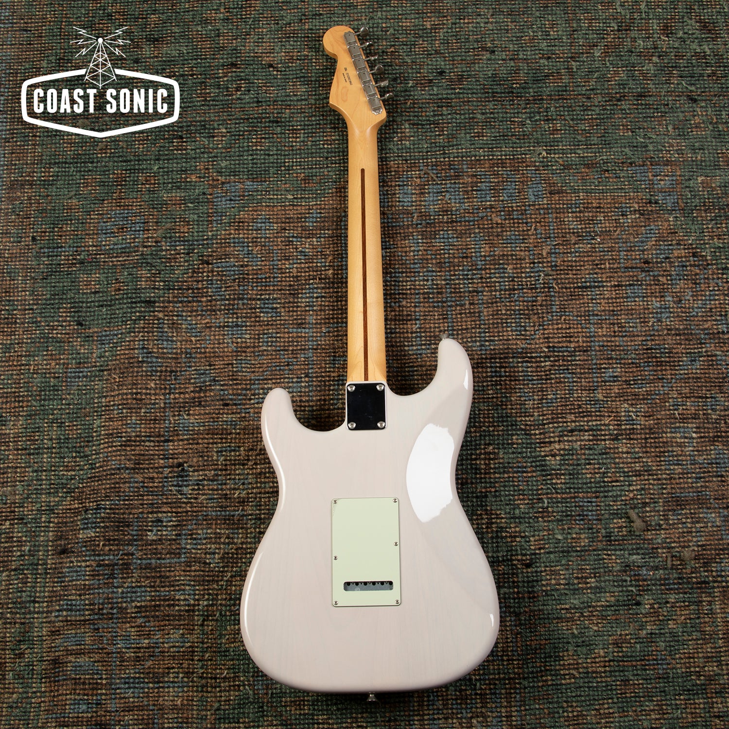 2022 Fender Hybrid II 60s Stratocaster Made in Japan Transparent Blond