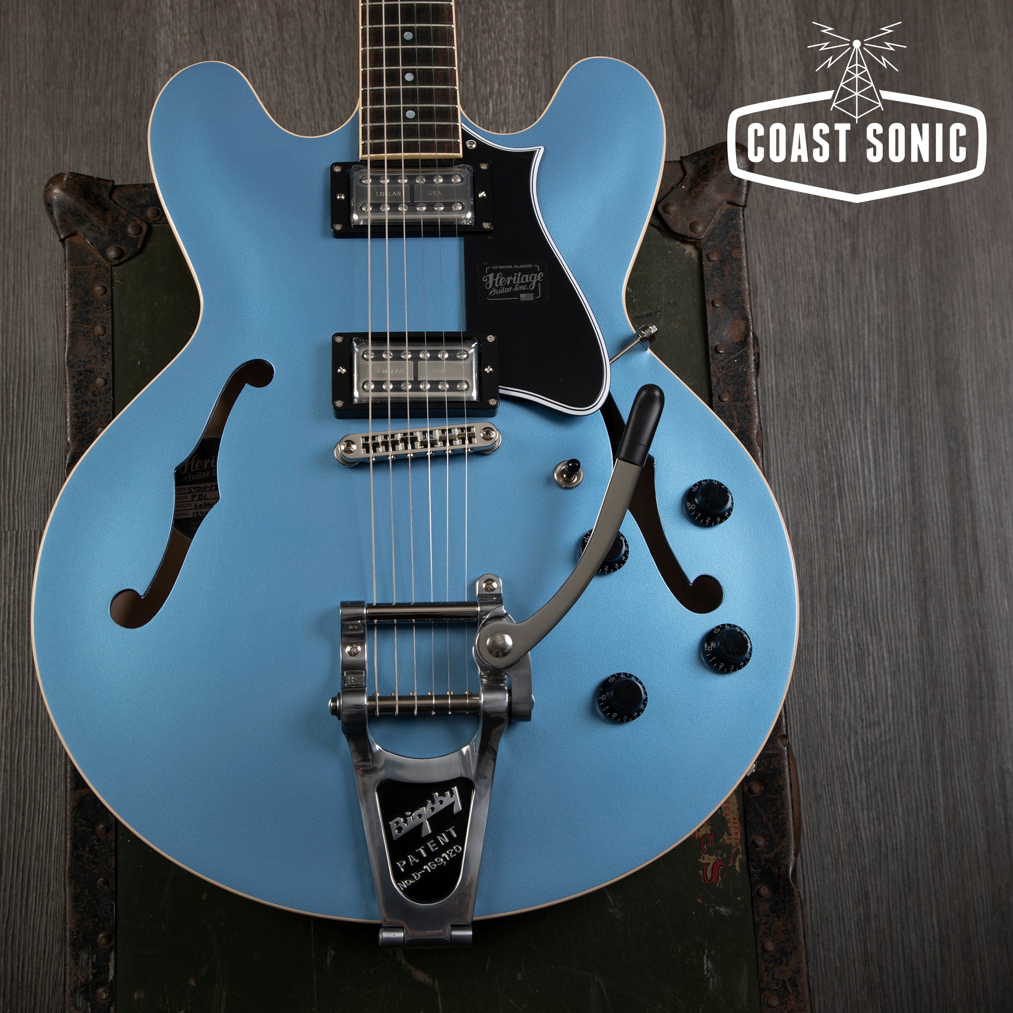 Heritage Guitars Standard H-535 LTD ED. Pelham Blue Top w/bigsby &  Lollartrons