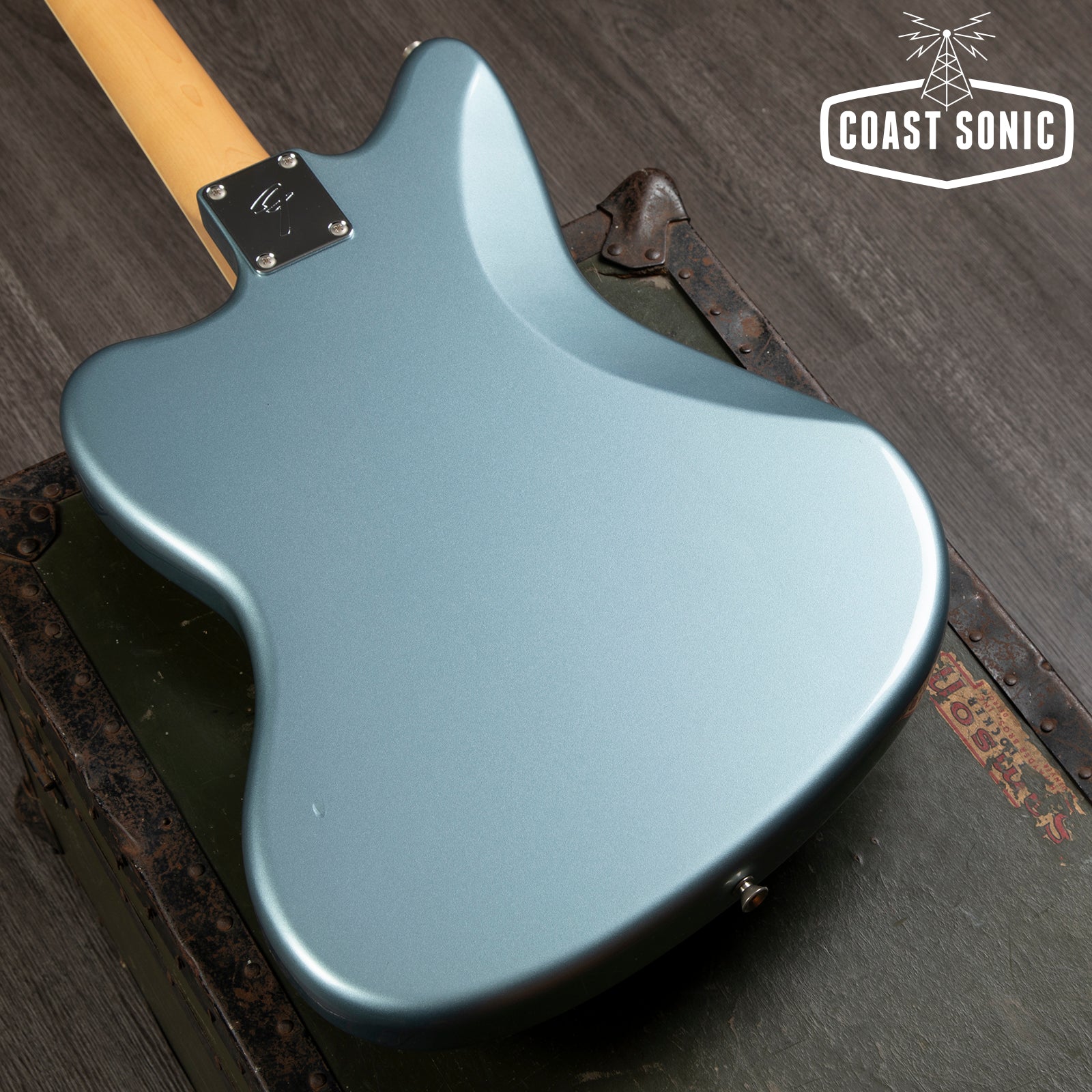 2023 Fender FSR Traditional Late 60's Jazzmaster Made in Japan - Ice Blue  Metallic