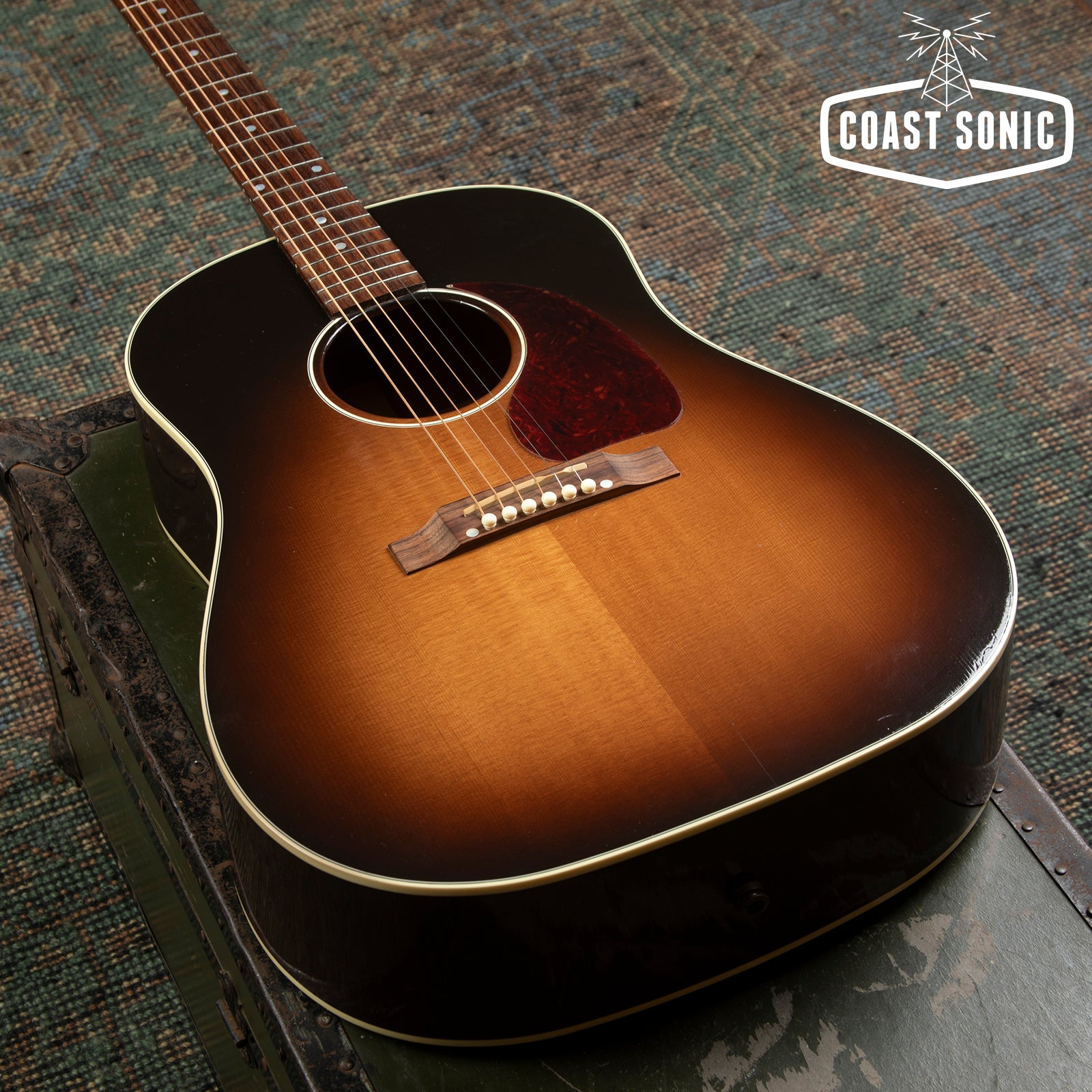 2015 Gibson J-45 Standard Acoustic Guitar w/ Original Case