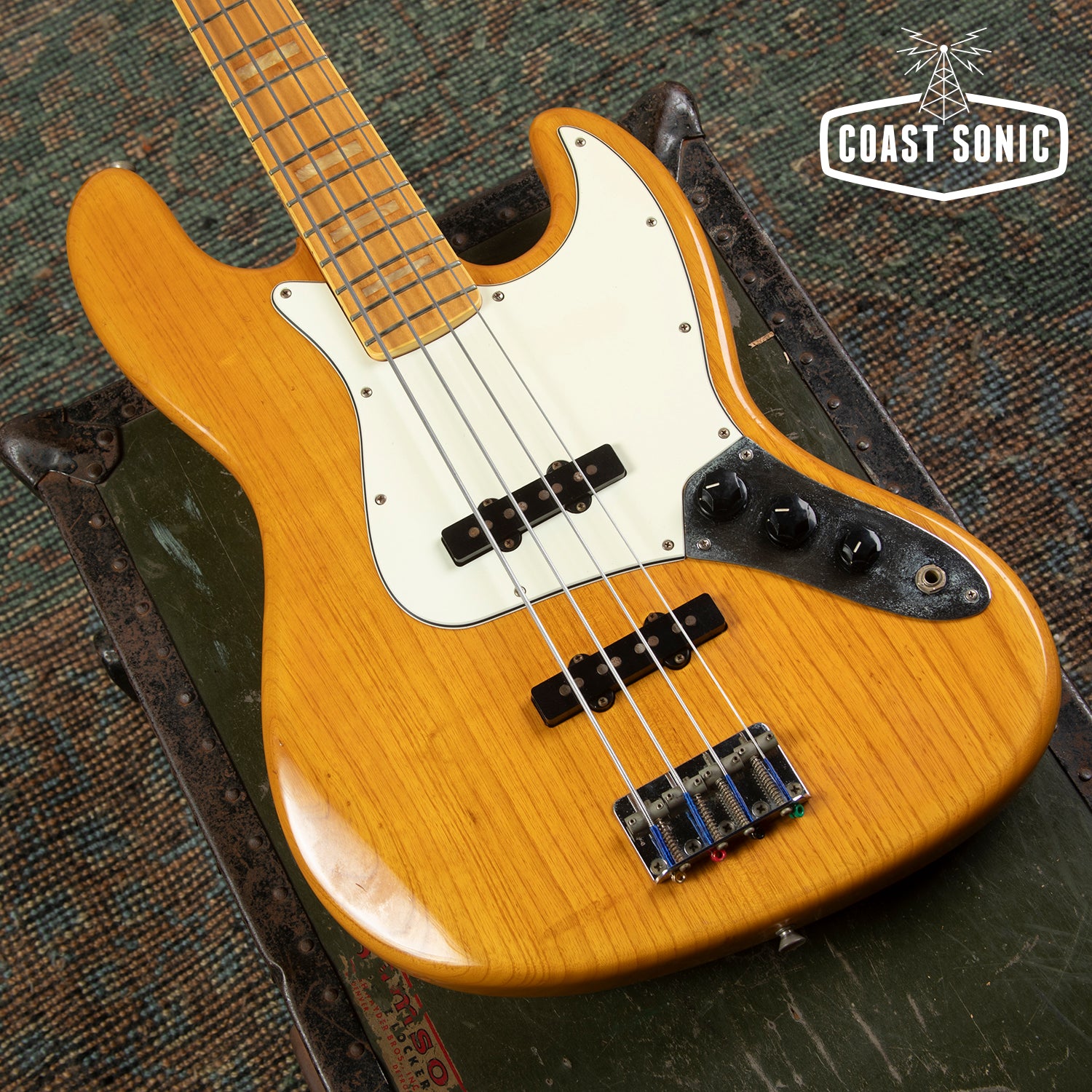 1990 Fender '75 reissue Jazz Bass JB75-750 Made in Japan