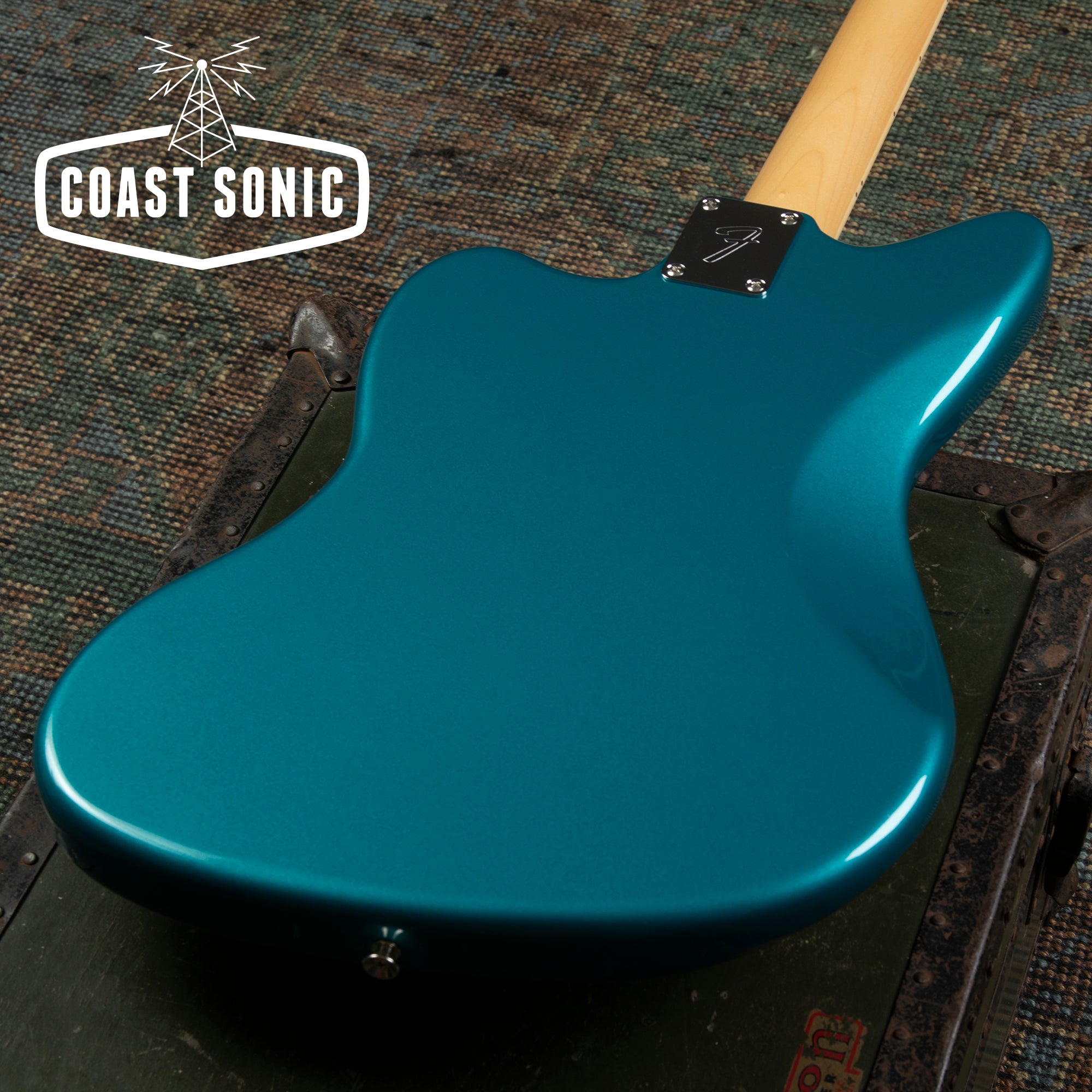 2025 Fender Traditional Late 60s Jazzmaster w/matching headstock Made