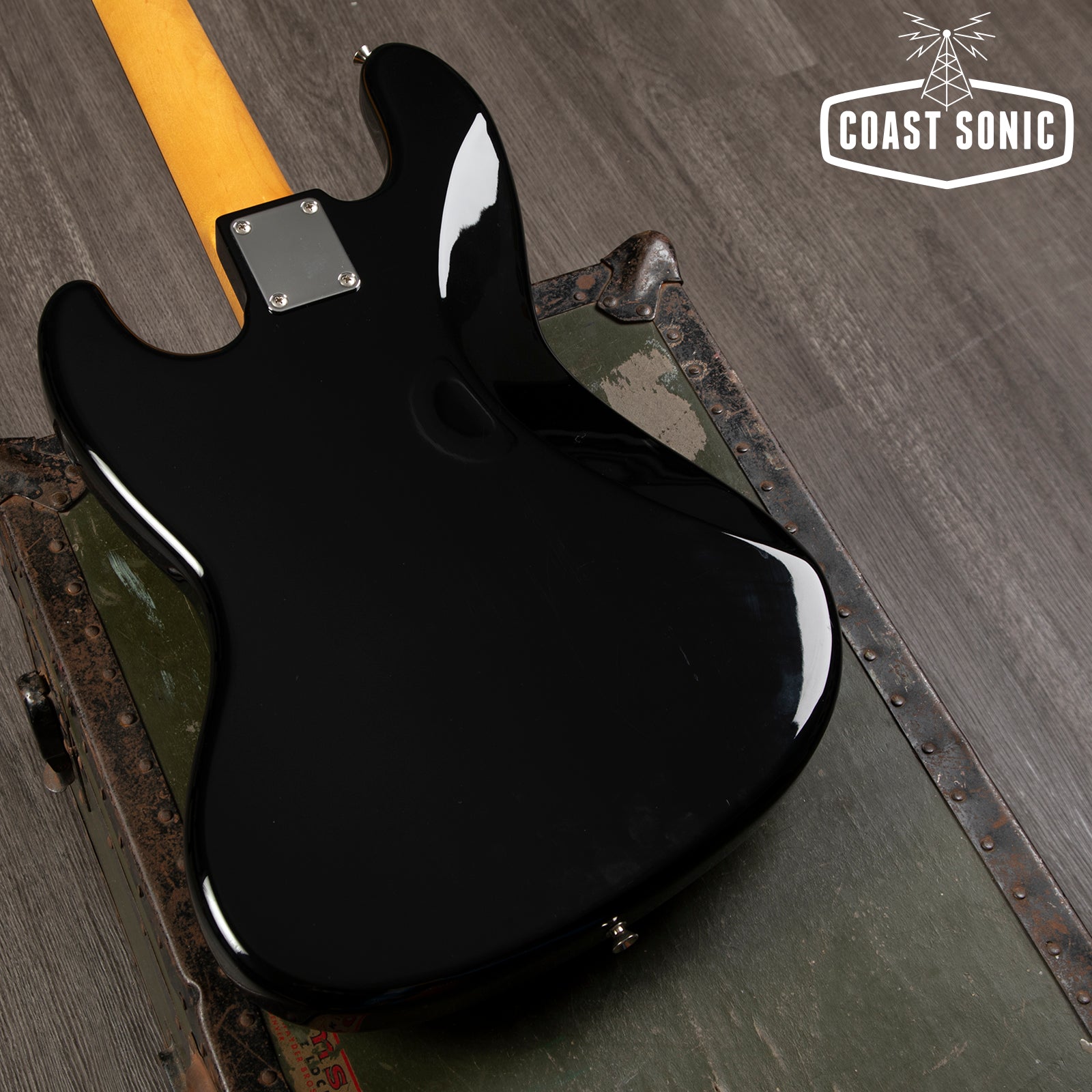 2013 Fender Traditional II 60's Jazz Bass Made in Japan