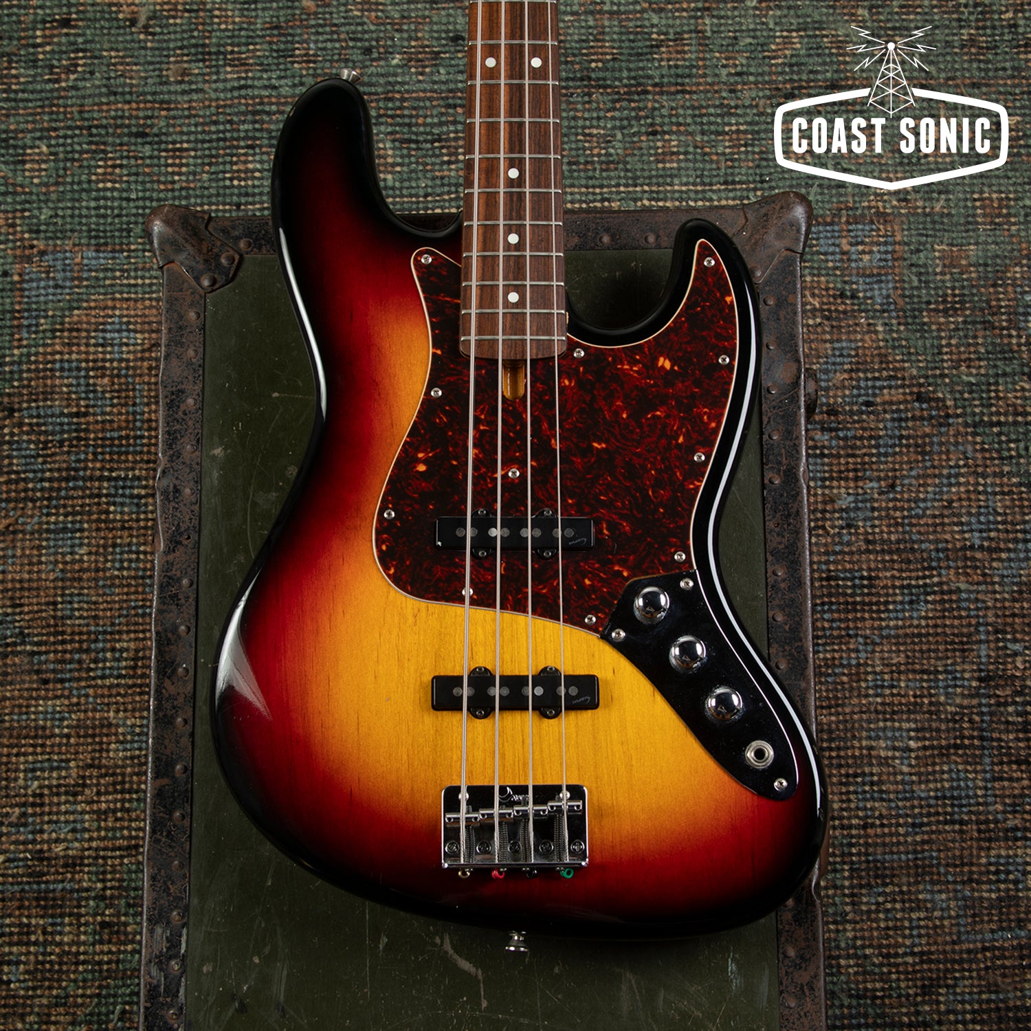 2000 Moon Custom Guitars JB-4 JB-150M Jazz Bass Made in Japan