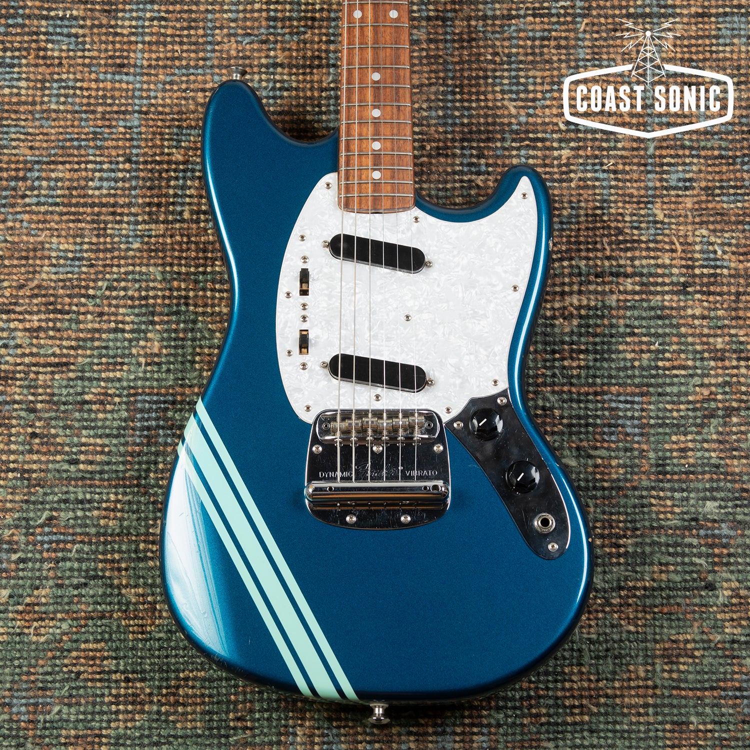 【ザックマイルド 】fender japan mustang MG69 2002 Fender '69 Competition Mustang MG69 Crafted in Japan MIJ Lake Pla