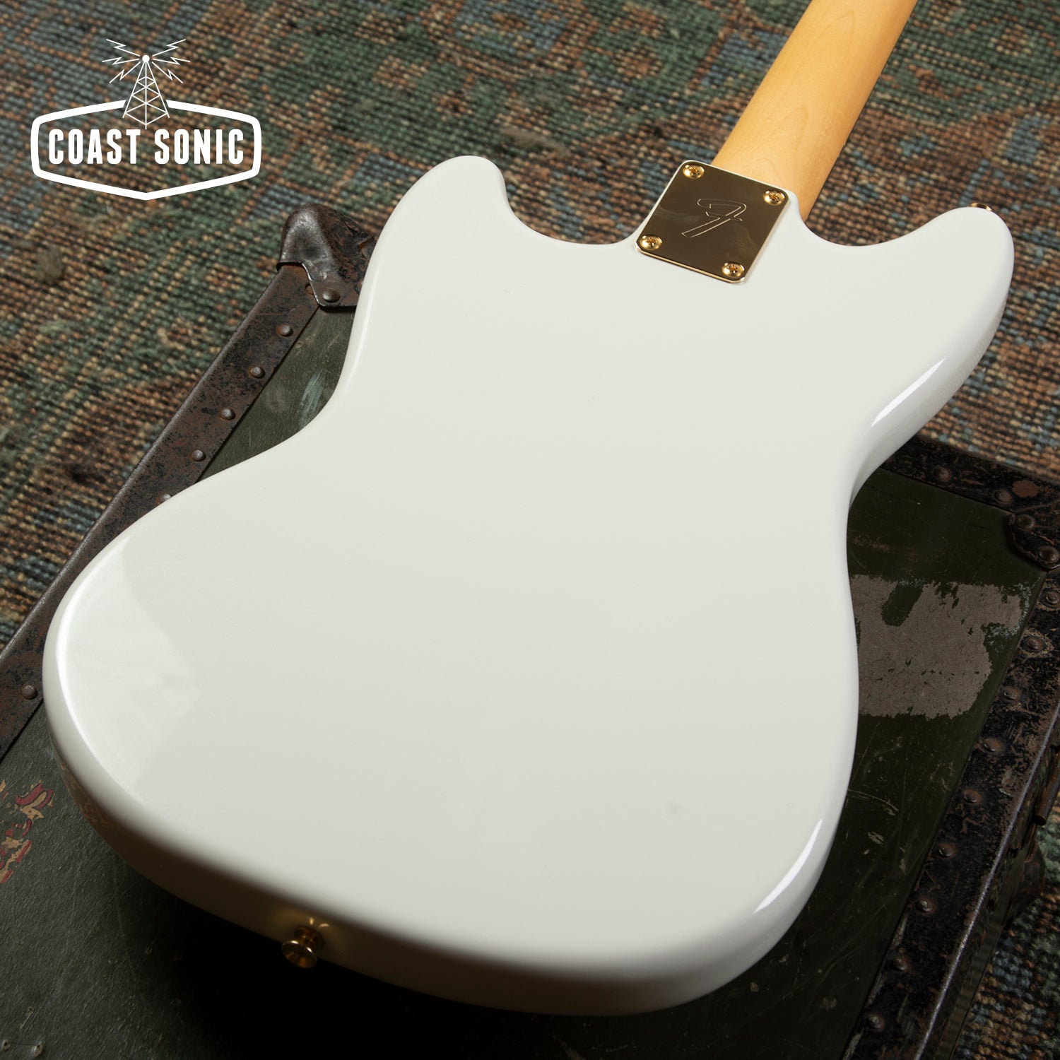 2026 Fender Traditional 60s Mustang Special Edition White Pearl Made i