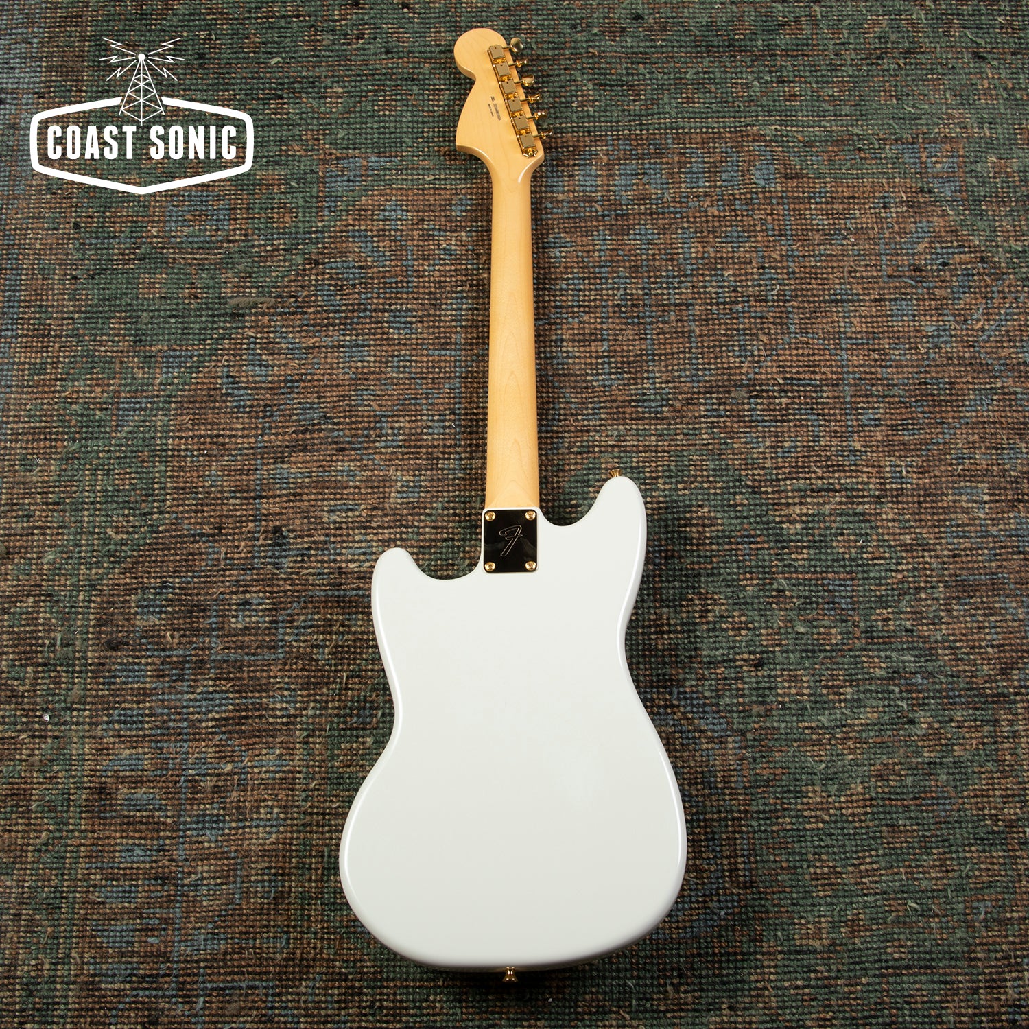 O*a様 Fender Mustang エレキギター 本体　made in US 2026 Fender Traditional 60s Mustang Special Edition White Pearl Made i