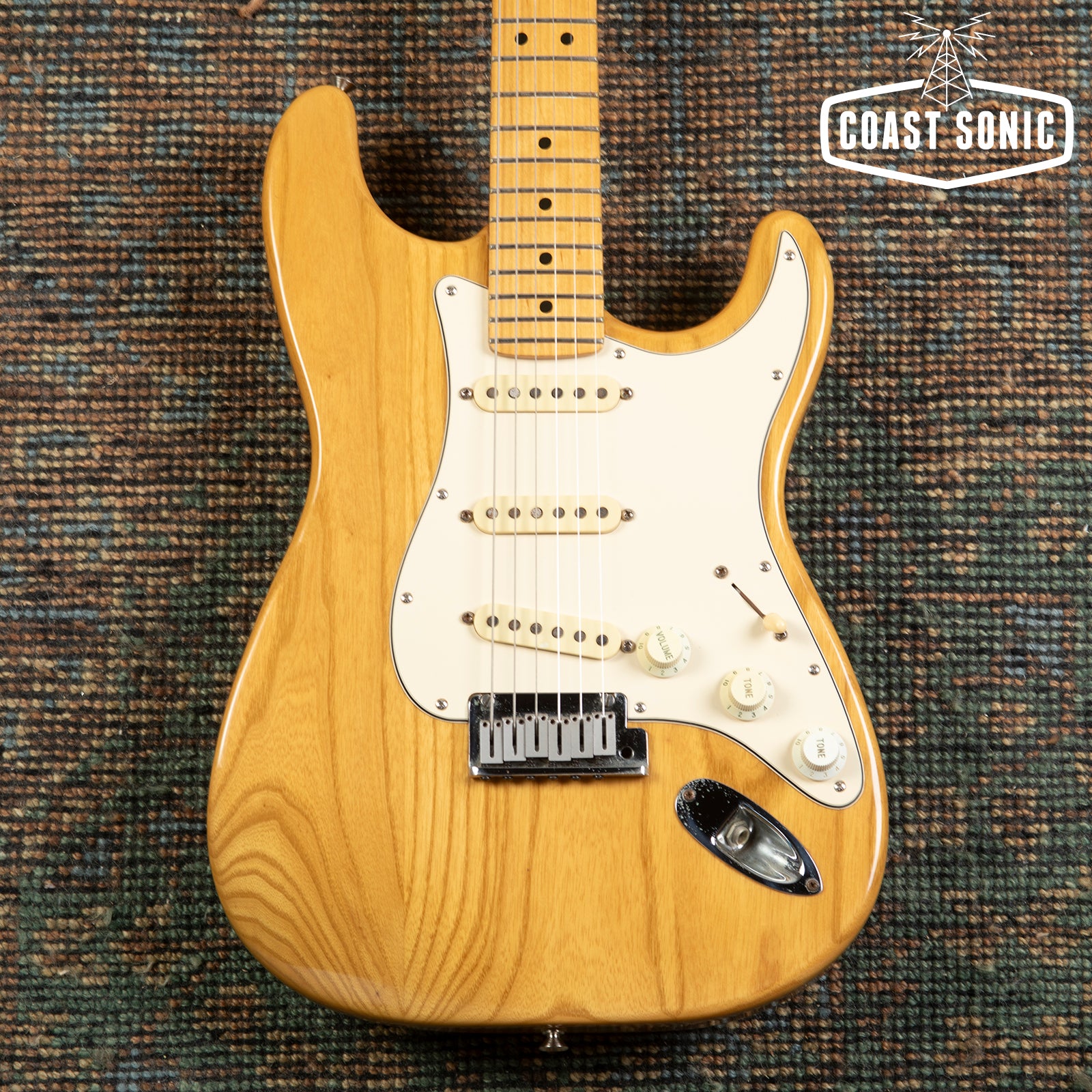【Fender USA】アメリカンスタンダード ストラトキャスター 1991年製 1991 Fender American Standard Stratocaster w/ Original Case - Yamano E
