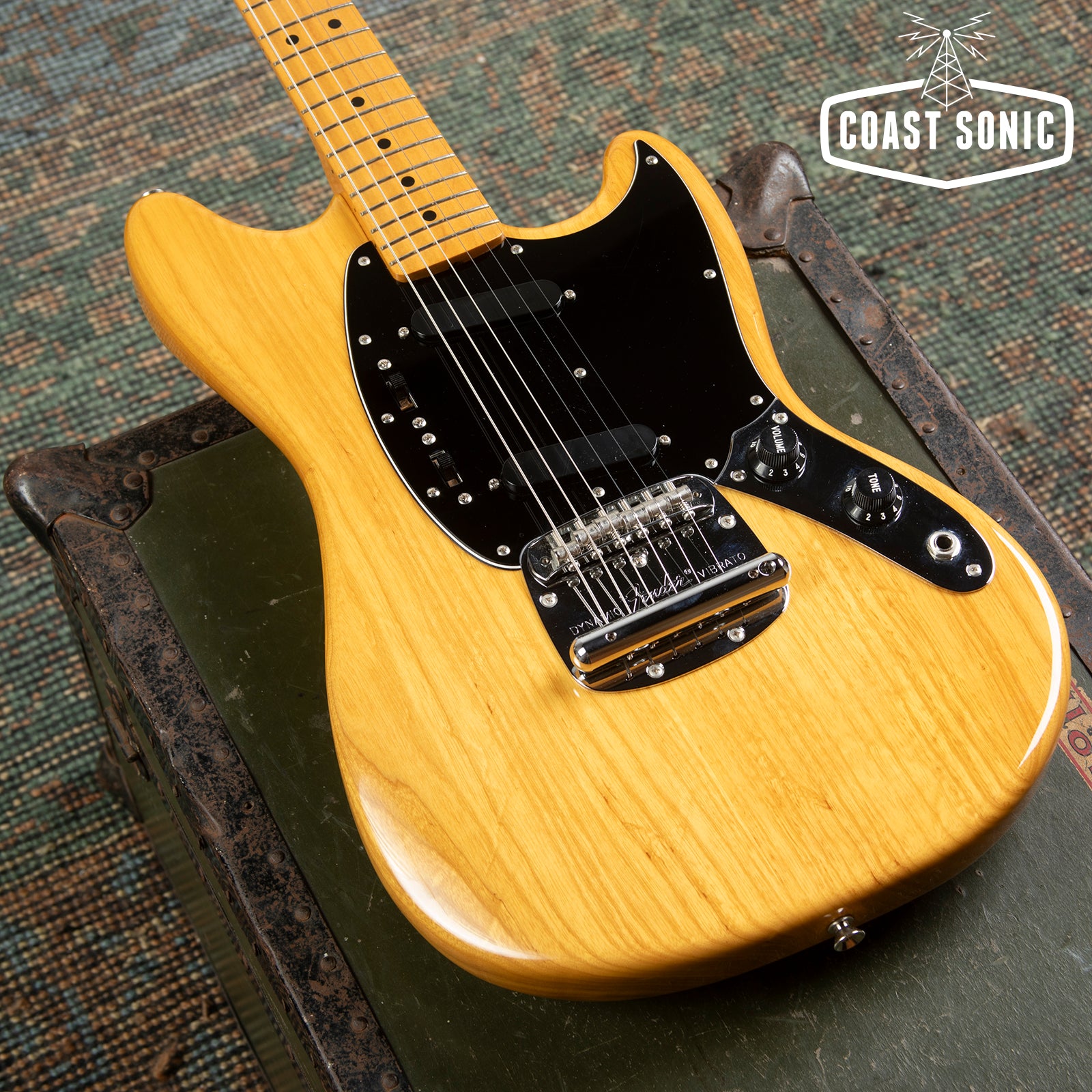 2012 Fender '70s Reissue Mustang MG77 Made in Japan *near mint*