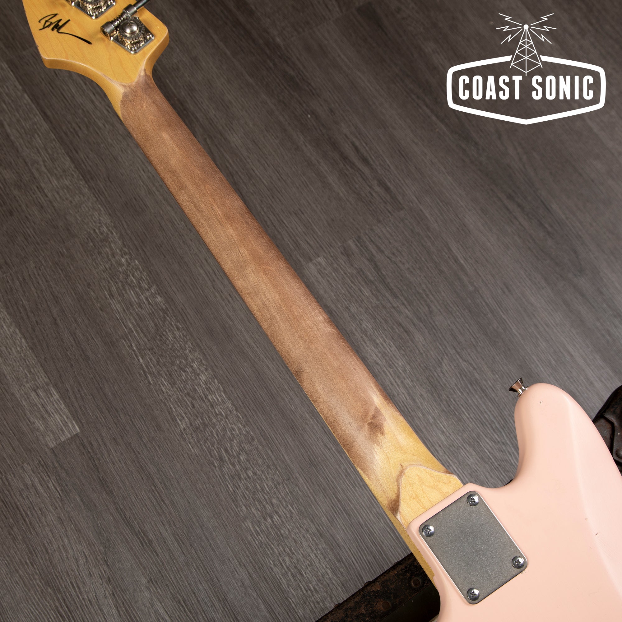 Nash Guitars MB-63 Shell Pink