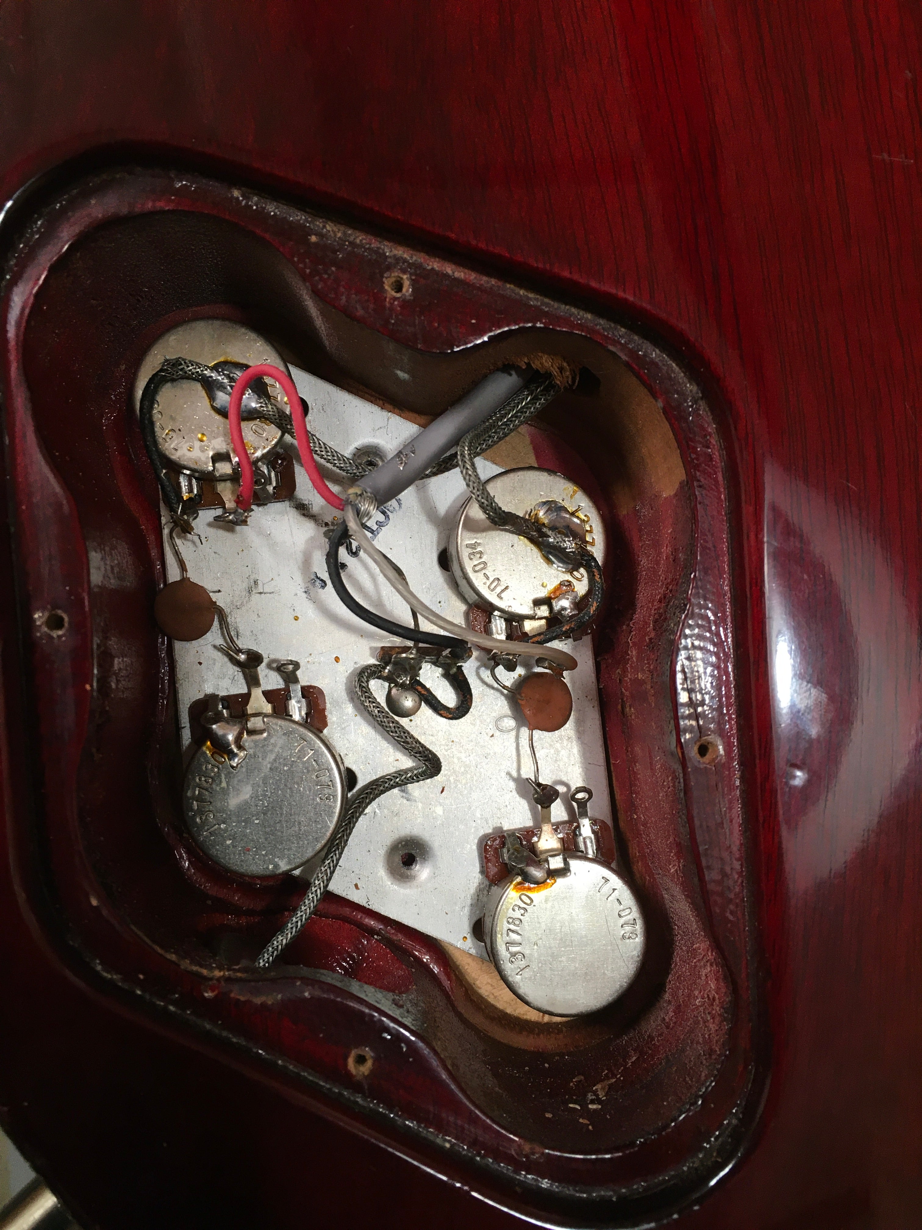 Vintage 1978 Gibson Les Paul Standard - Wine Red