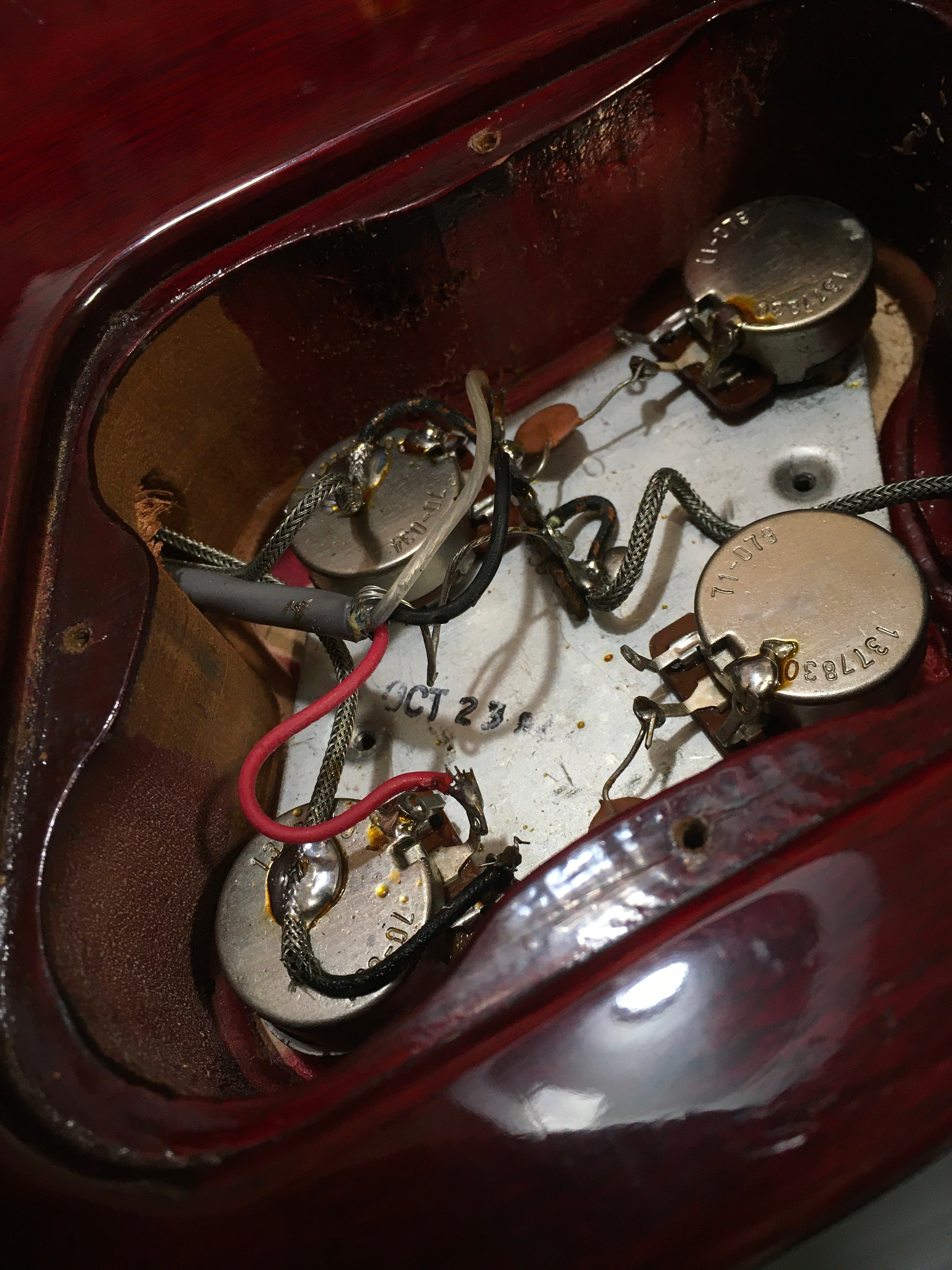 Vintage 1978 Gibson Les Paul Standard - Wine Red