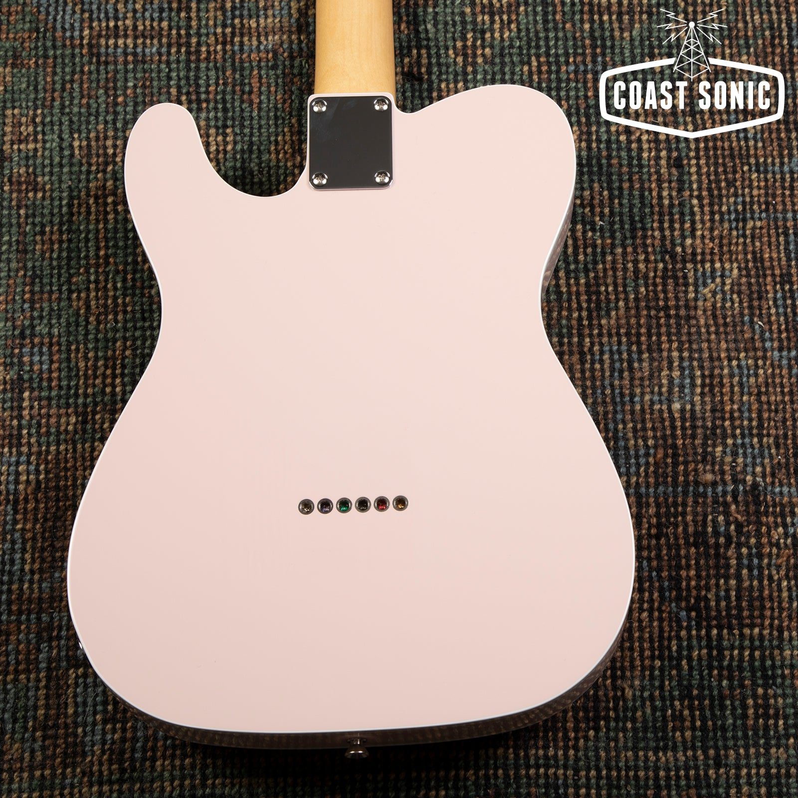 2024 Fender Traditional 60s Telecaster Custom FSR Shell Pink made in Japan Double Bound body