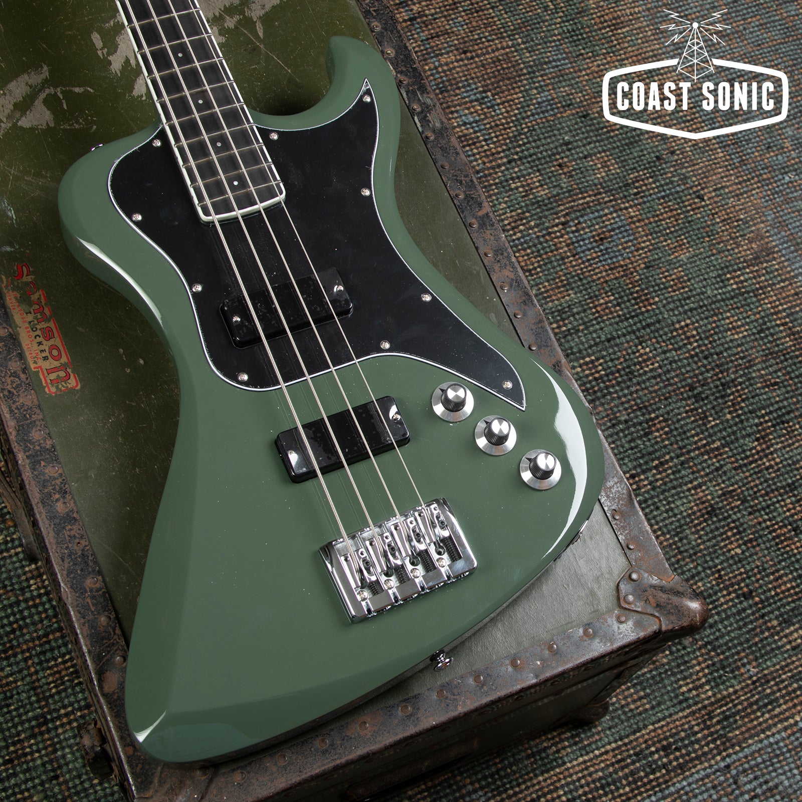 Dunable Guitars R2 DE Bass - Olive Green