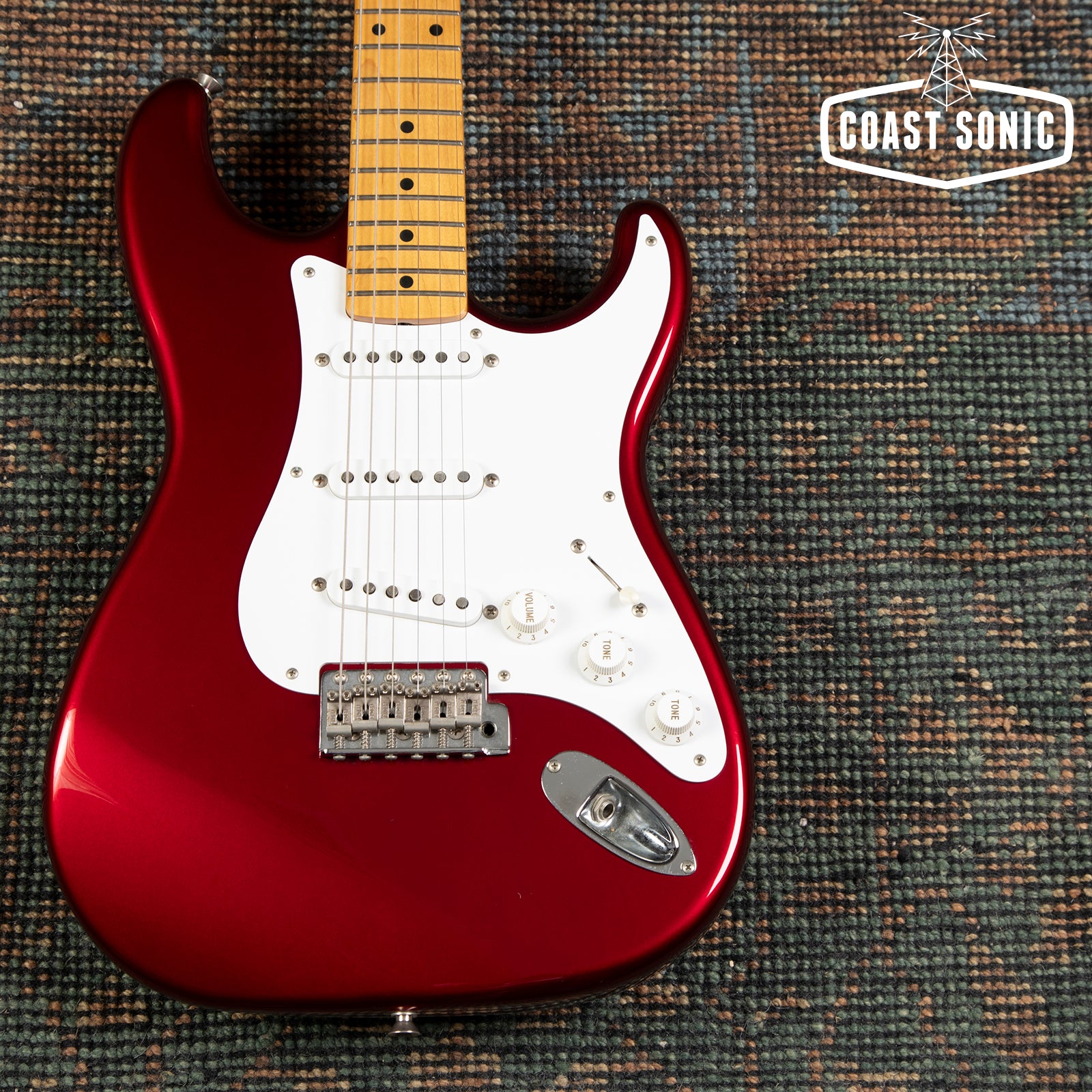 2009 Fender '57 Reissue Stratocaster ST57-TX Made in Japan - Candy Apple Red