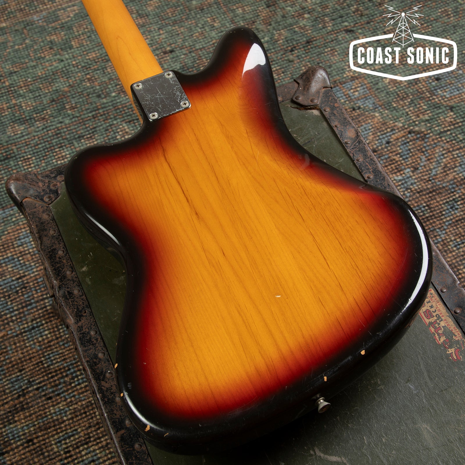 1997 Fender '62 Reissue Jazzmaster Crafted in Japan - Sunburst