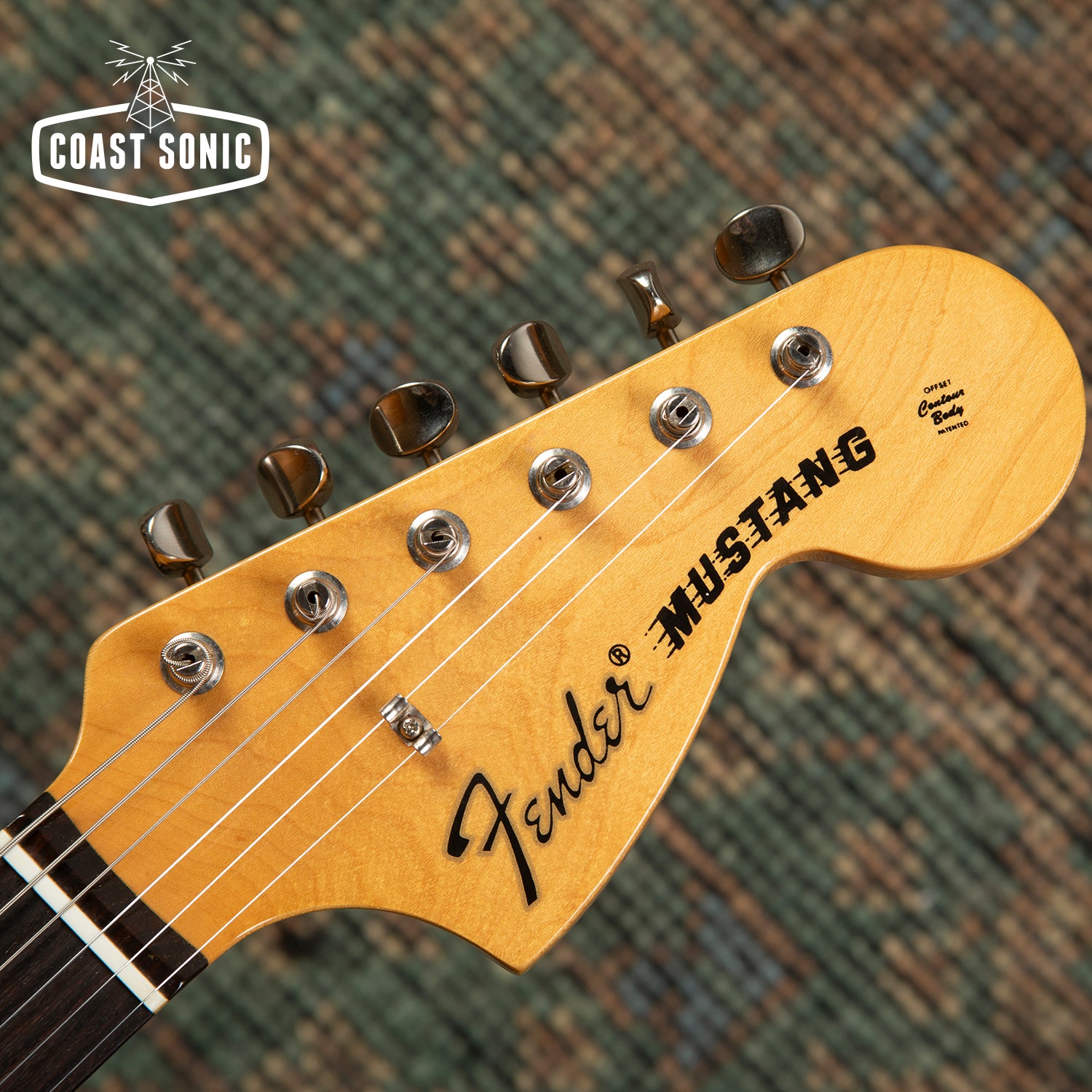 2004 Fender '69 Vintage Reissue Mustang MG69 Sunburst Crafted in Japan