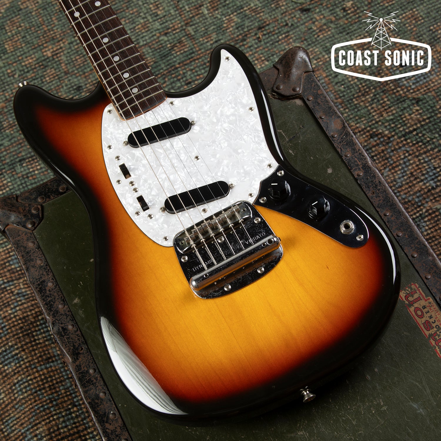 2004 Fender '69 Vintage Reissue Mustang MG69 Sunburst Crafted in Japan