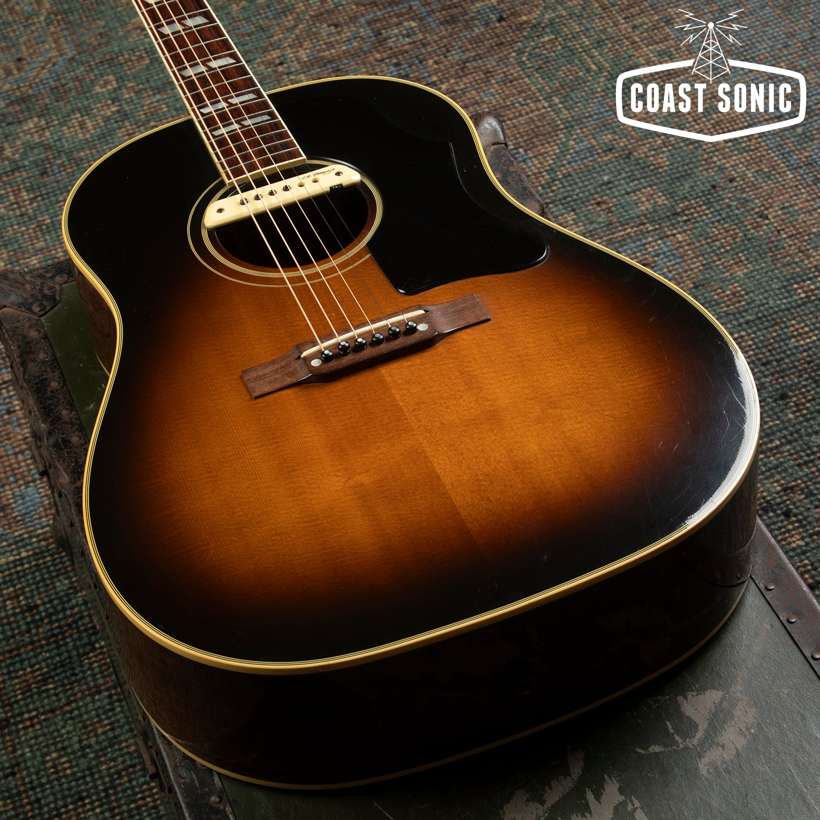 1998 Gibson 1947 Southern Jumbo Acoustic Guitar w/ L.R Baggs Pickup