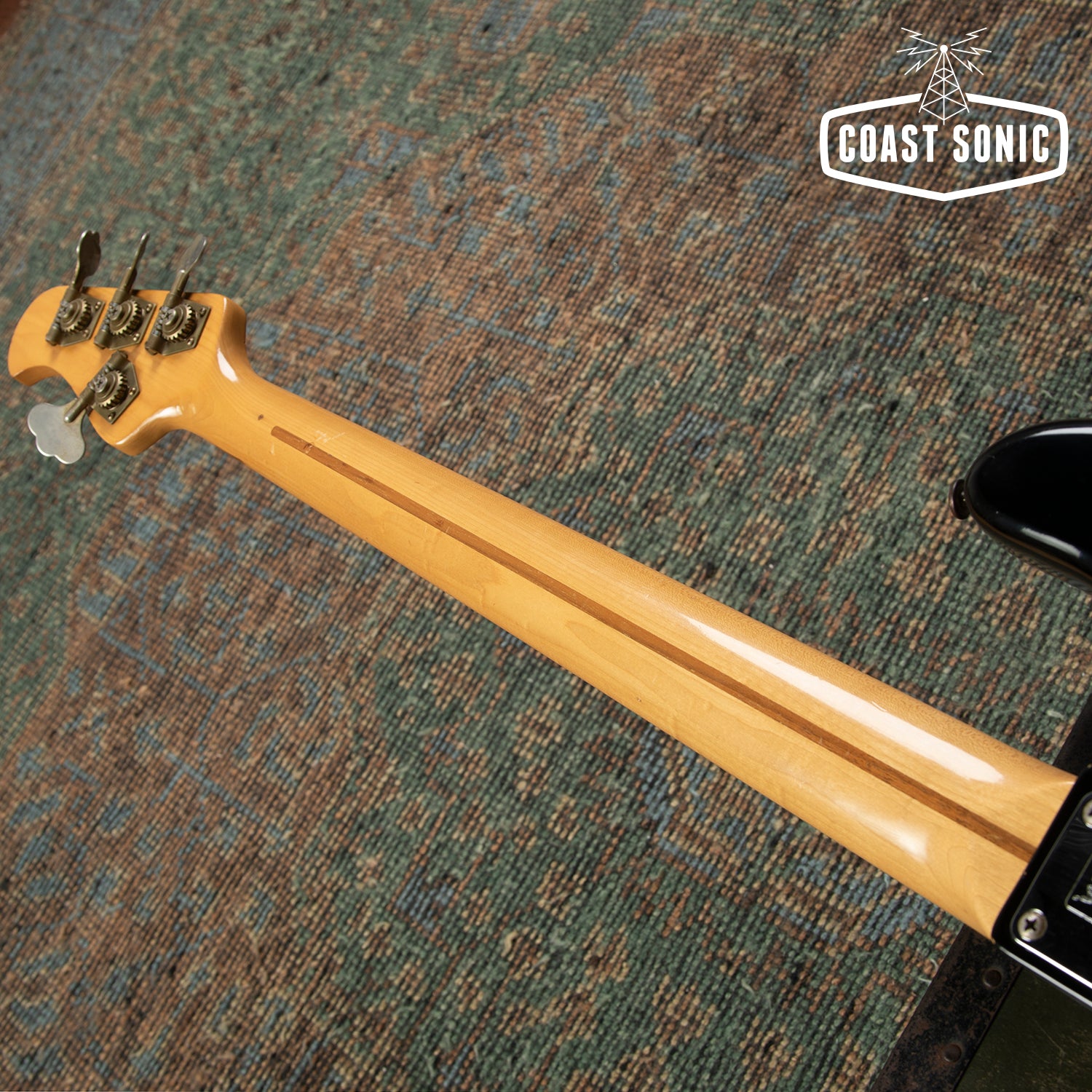 ベース MUSIC MAN StingRay USA 1982 Music Man StingRay Bass Guitar Made in USA (pre-Ernie Ball)