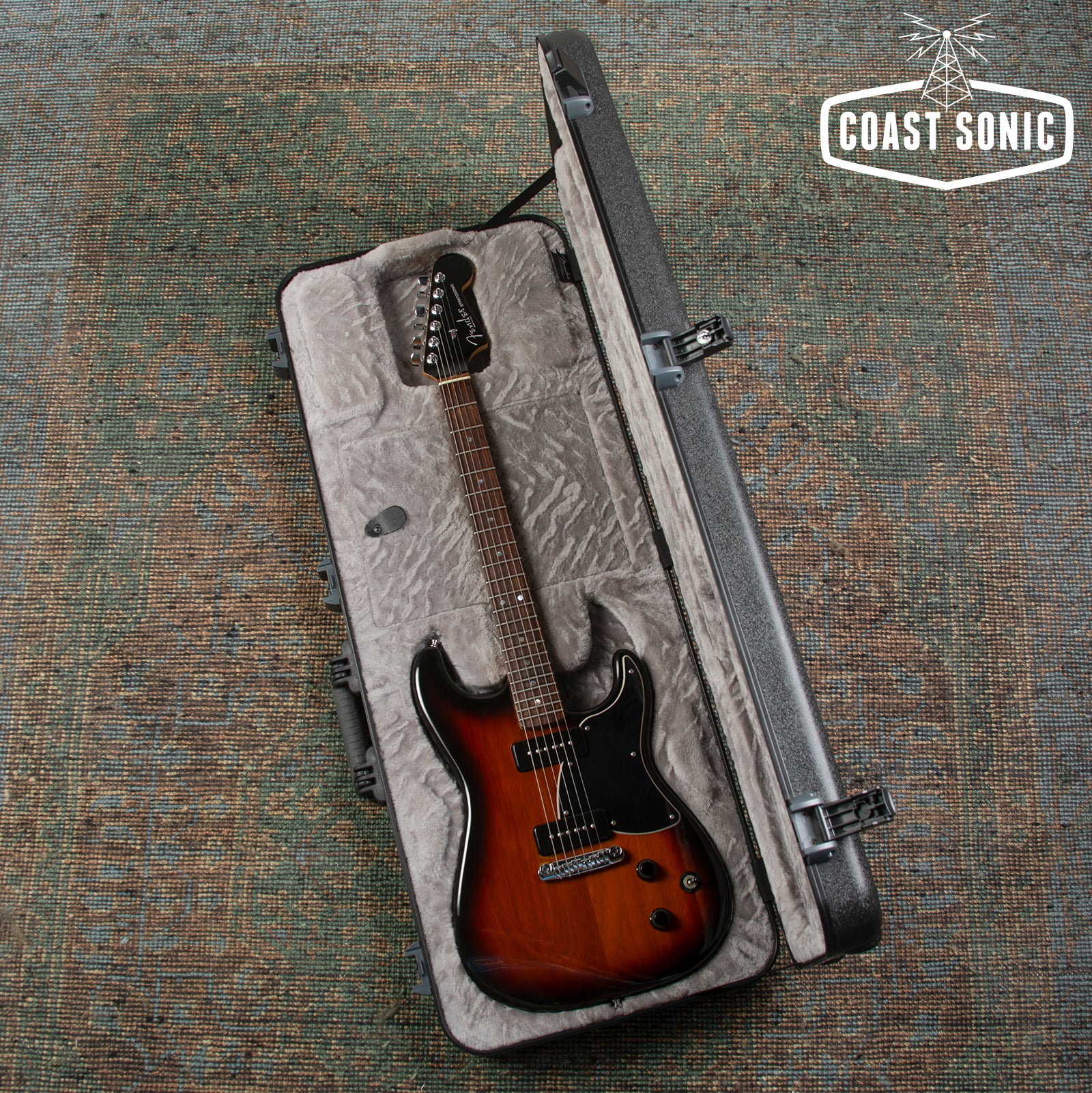 Fender americanStratocasterサンバースト(2003年) Fender americanStratocasterサンバースト(2003年) Fender 50th