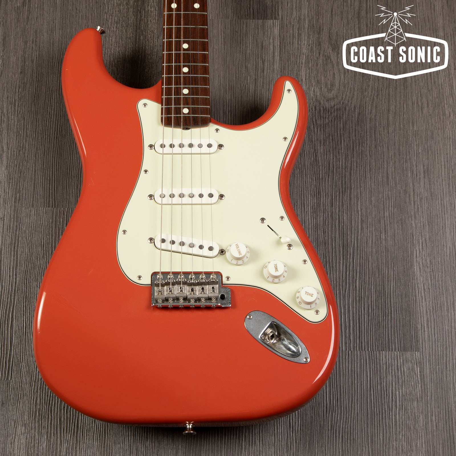 2021 Fender Traditional II 60's Stratocaster Fiesta Red Made in Japan