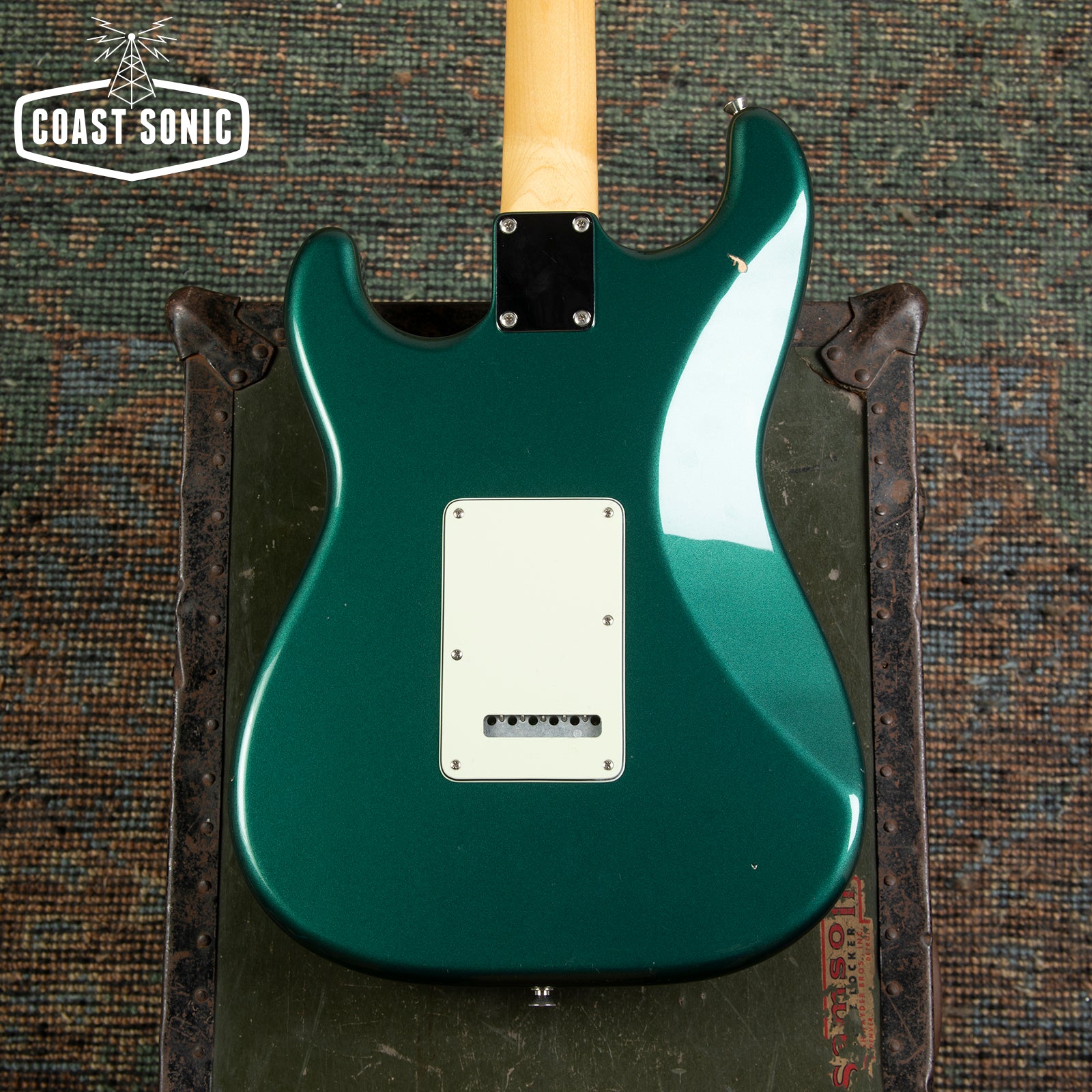 2017 Fender Hybrid 60's Stratocaster made in Japan -Sherwood Green