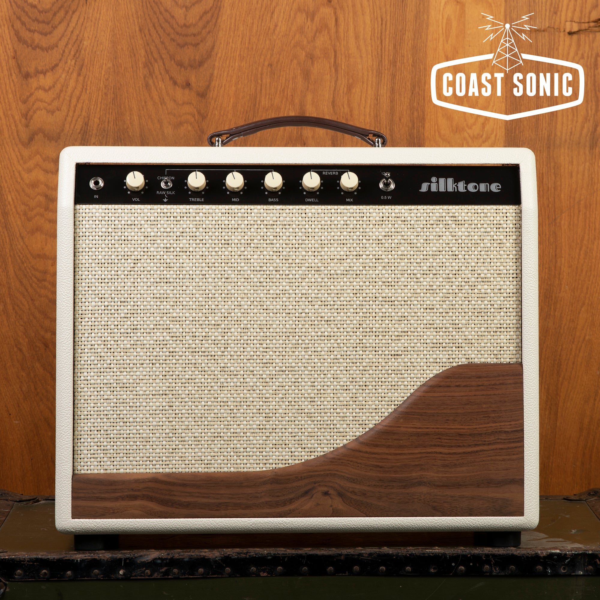 Silktone "The Silktone Amp" KT66 Hand wired Combo Amp Ivory Walnut