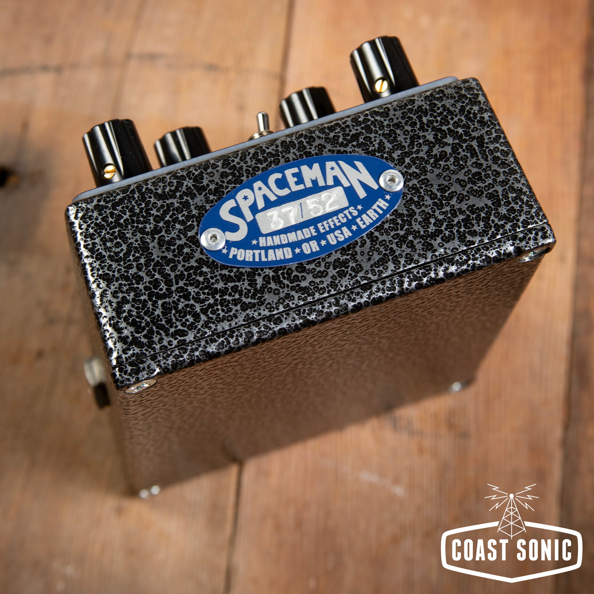 SPACEMAN EFFECTS／SPUTNIK III ／FUZZ Sputnik III: Germanium Fuzz - Spaceman Effects