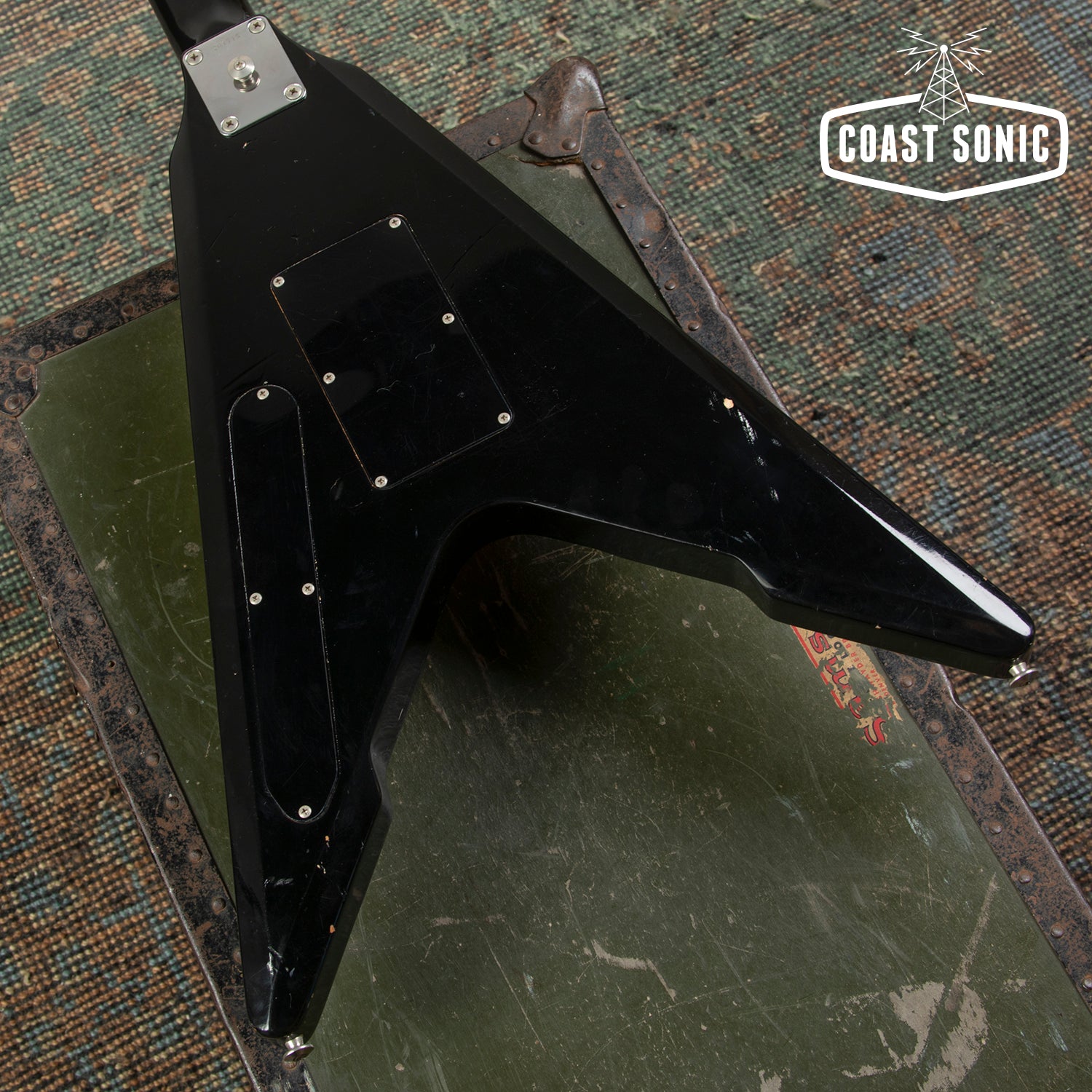 1982 Tokai FV-55 Super Edition Flying V Made in Japan Ayers Rocker tre