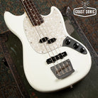 2022 Fender American Performer Mustang Bass - Arctic White