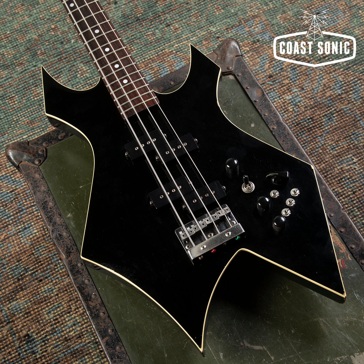 1986 B.C. Rich Warlock Bass WB NJ Series made in Japan, all original