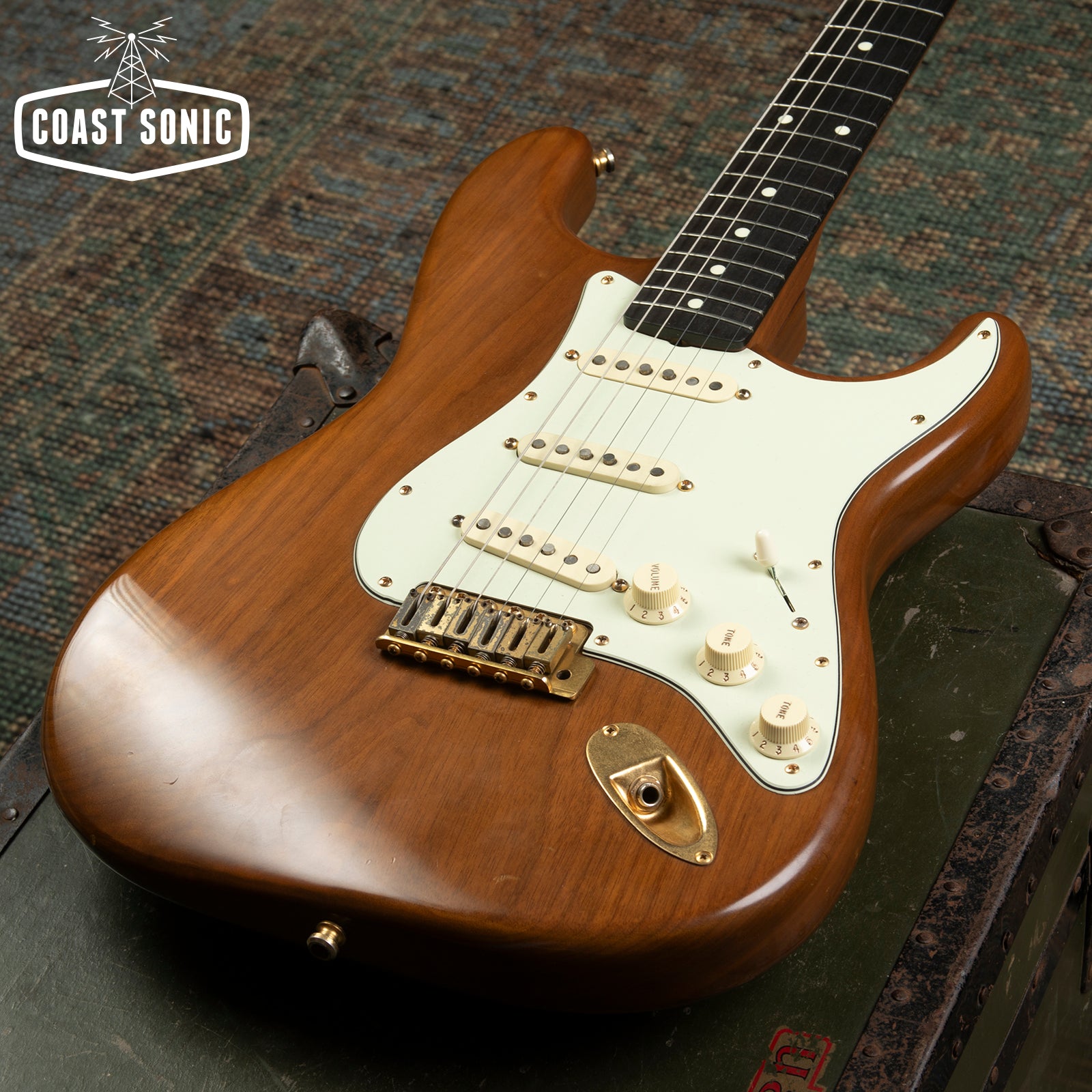 1990 Fender '62 Stratocaster ST62-115WAL All Walnut w/ USA