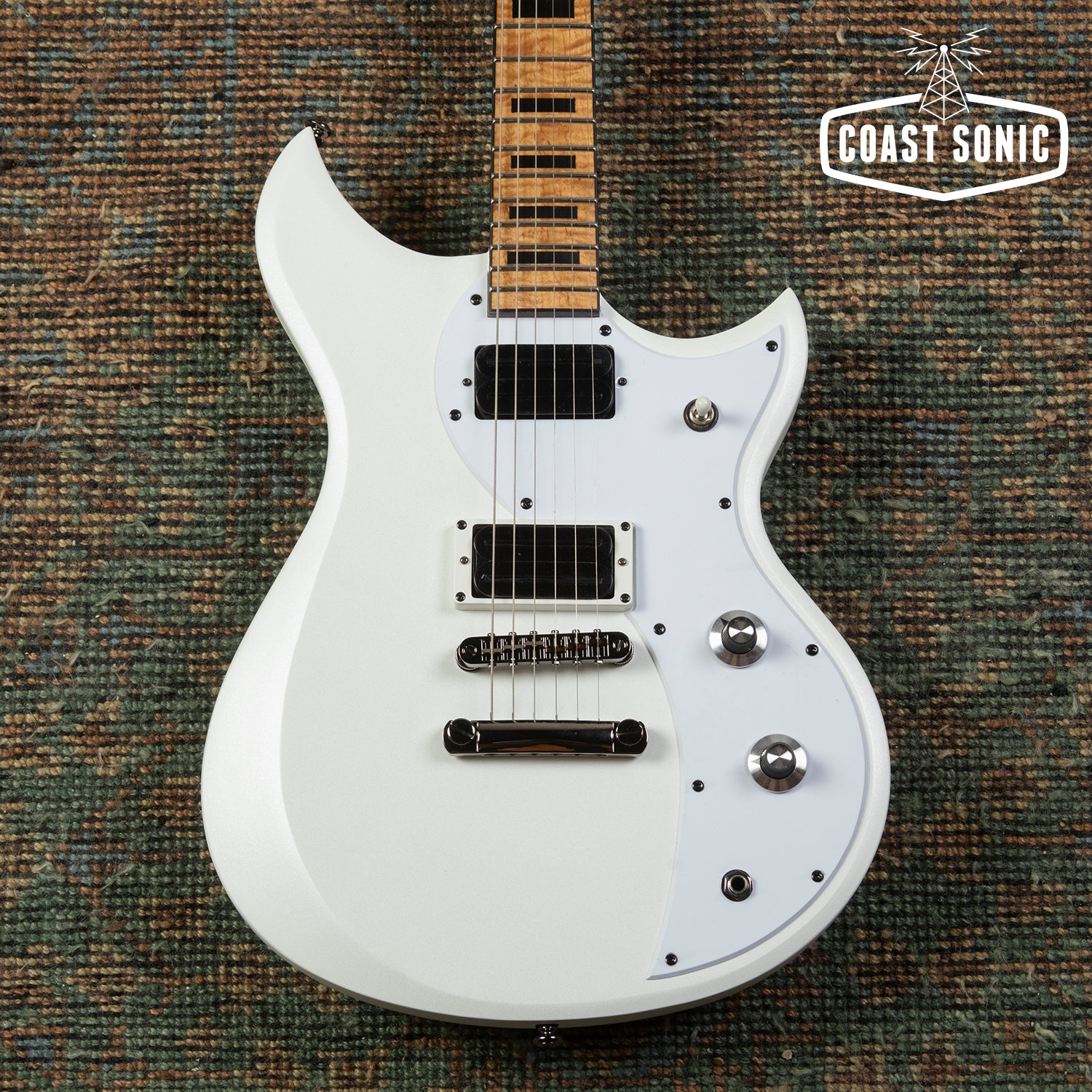 2026 Dunable Guitars Cyclops DE Matte Pearl White, Flame Neck w/ hardc