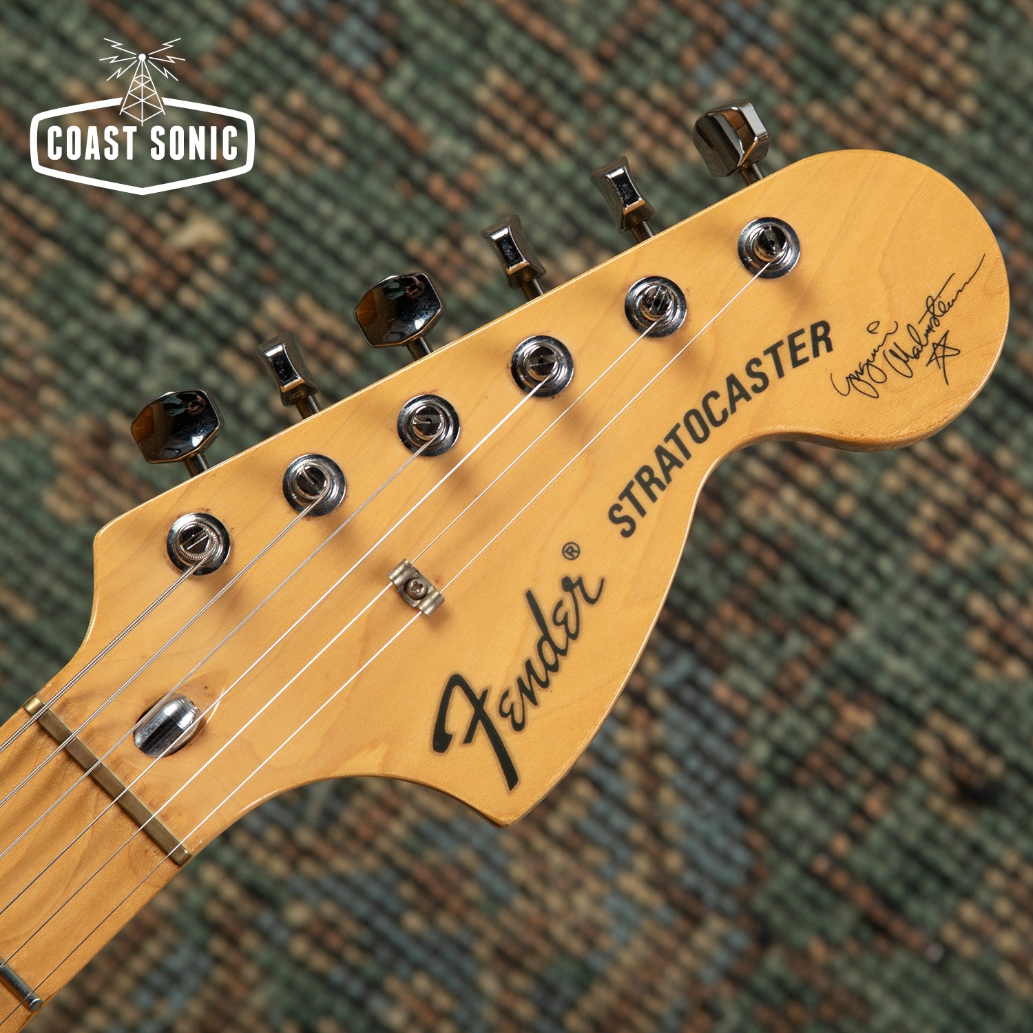 1994 Fender Yngwie Malmsteen Stratocaster ST72-140YM Premium series ma