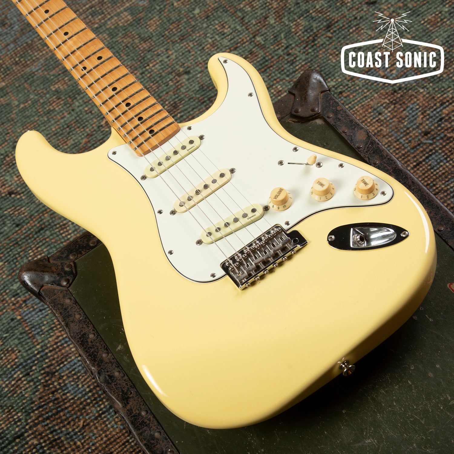 1994 Fender Yngwie Malmsteen Stratocaster ST72-140YM Premium series ma