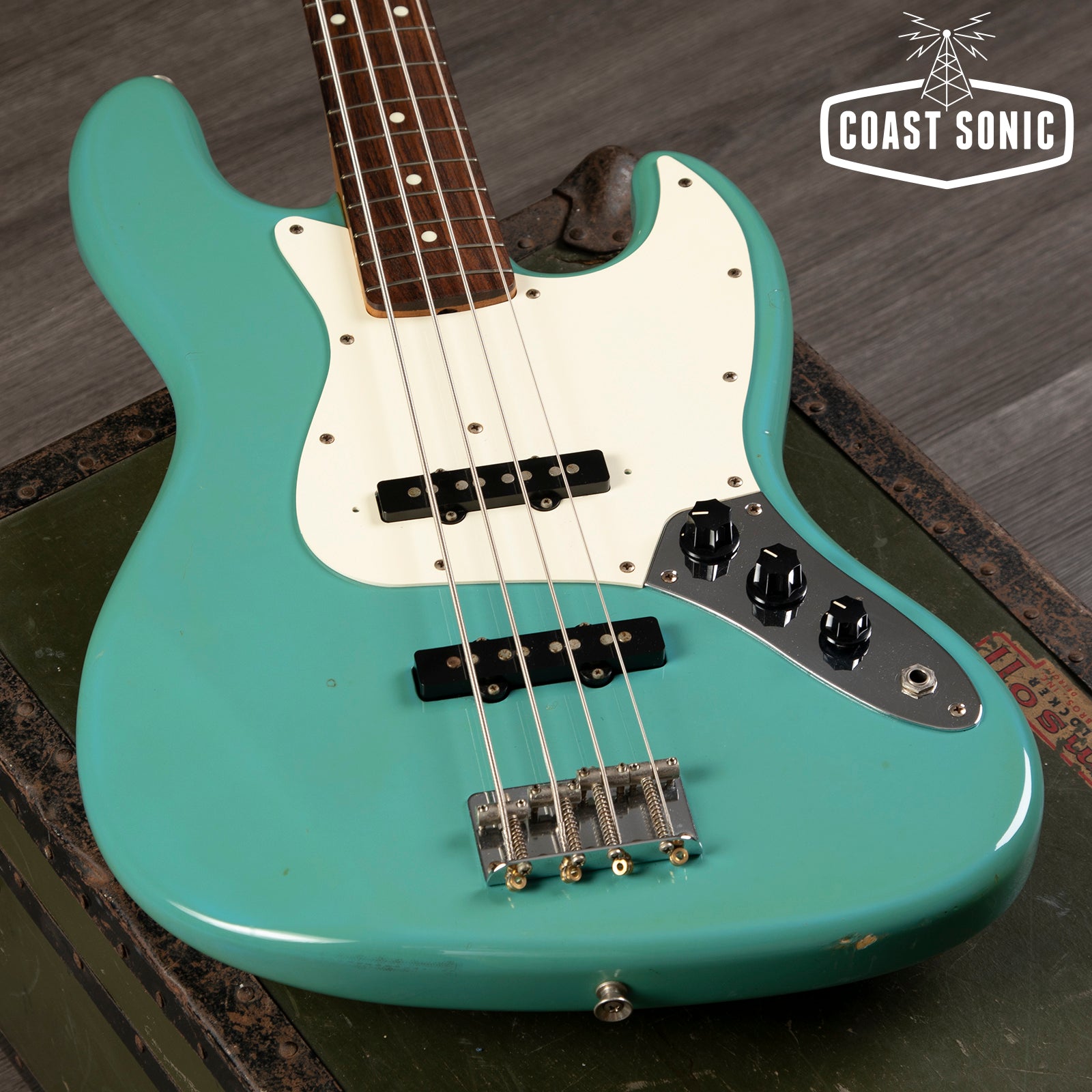 1994 Fender MIJ Jazz Bass Sonic Blue