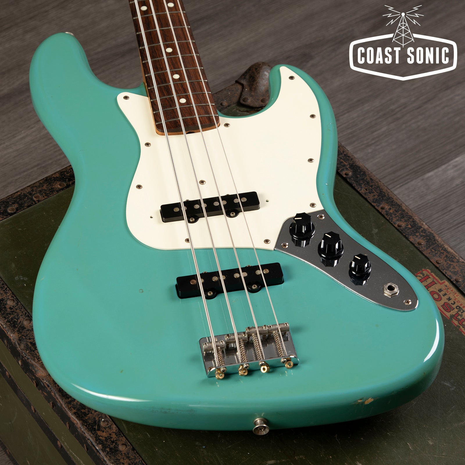 1995 Fender MIJ Precision Bass-Sonic Blue