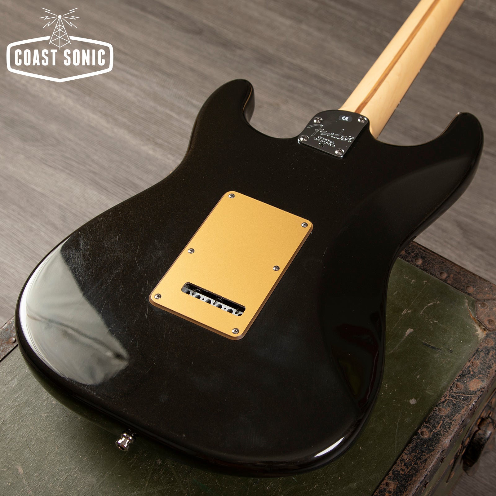 2005 Fender American Deluxe HSS Stratocaster Montego Black Metallic