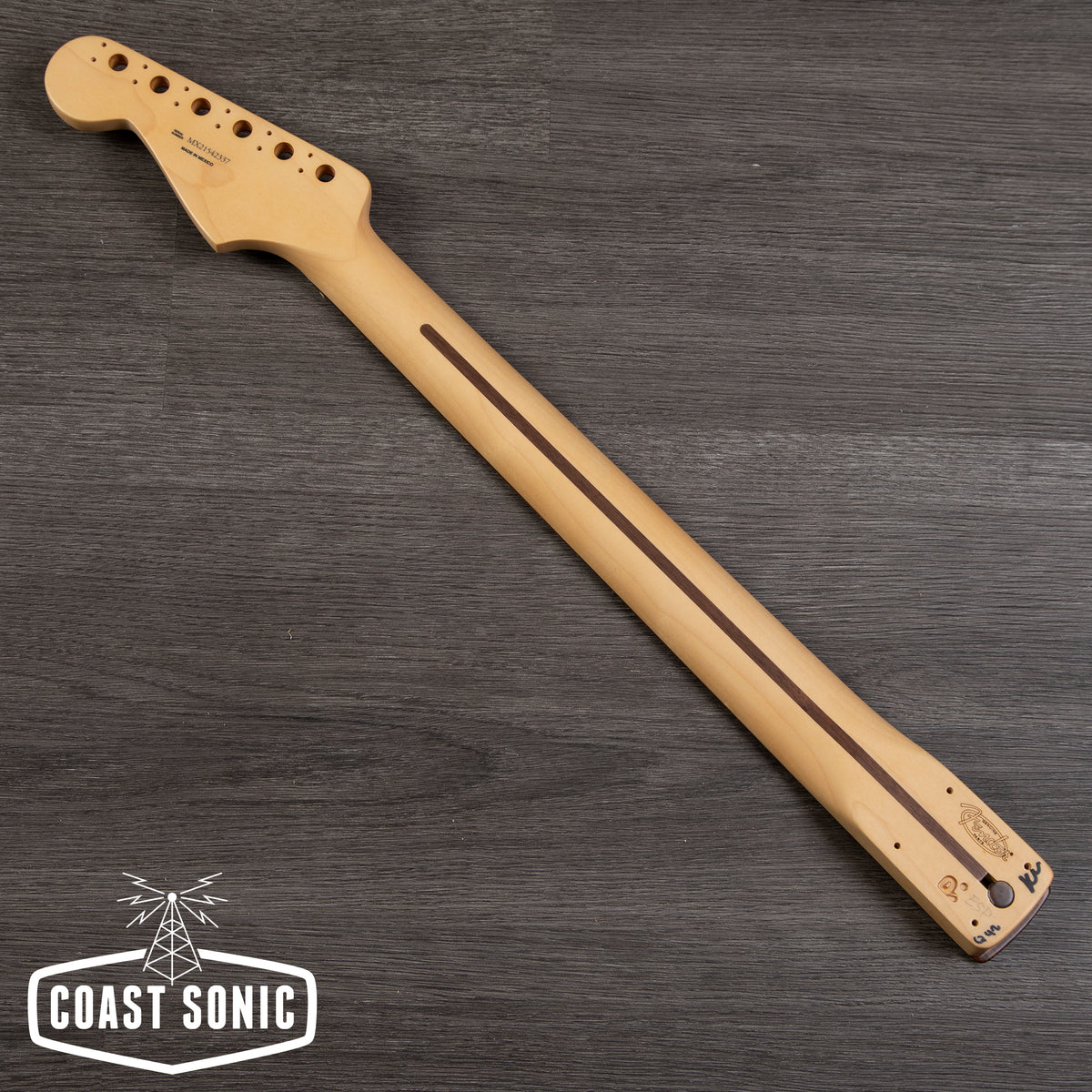 Fender Player Series Stratocaster Neck with Block Inlays- Pau Ferro ...