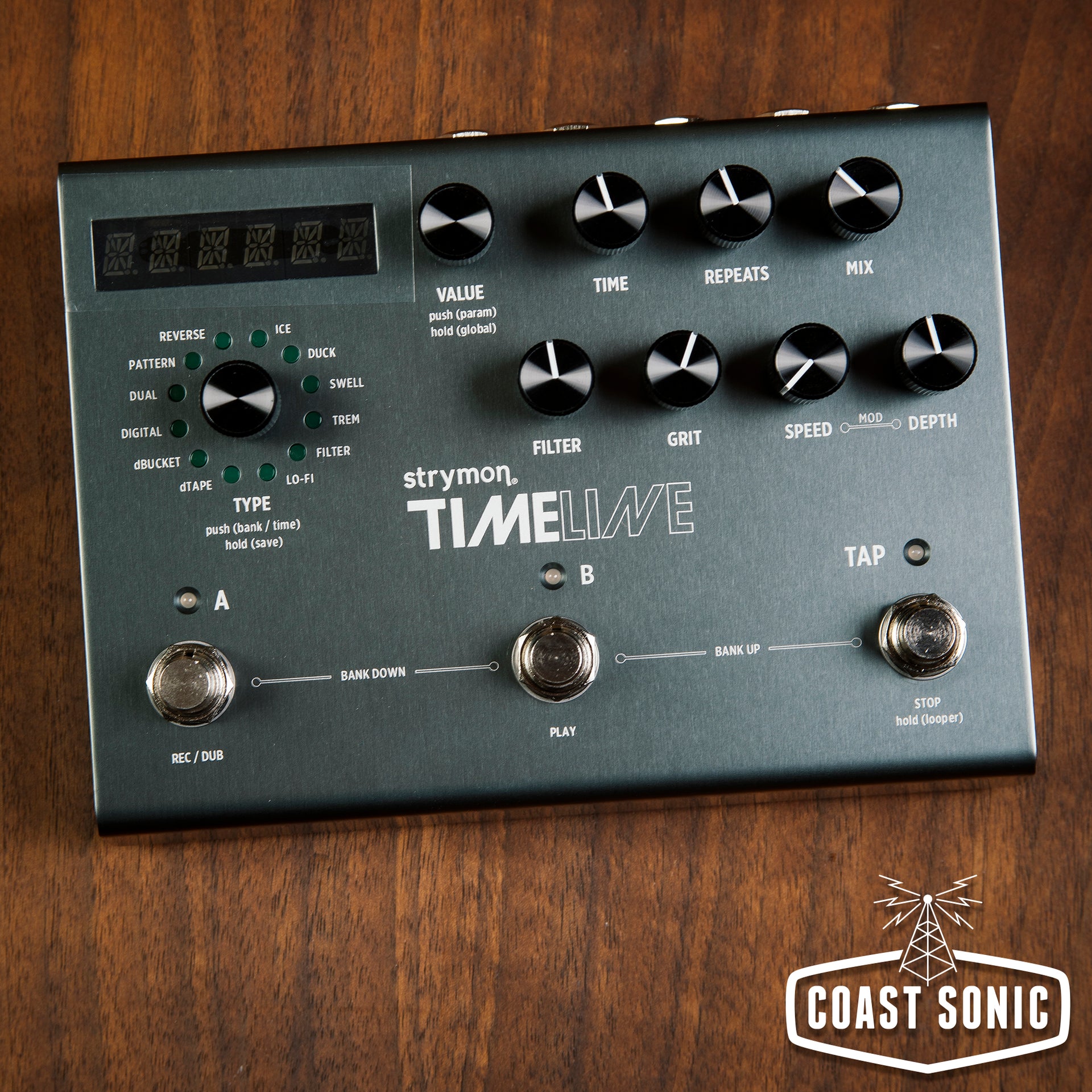 strymon delay pedals Strymon TimeLine Delay Pedal