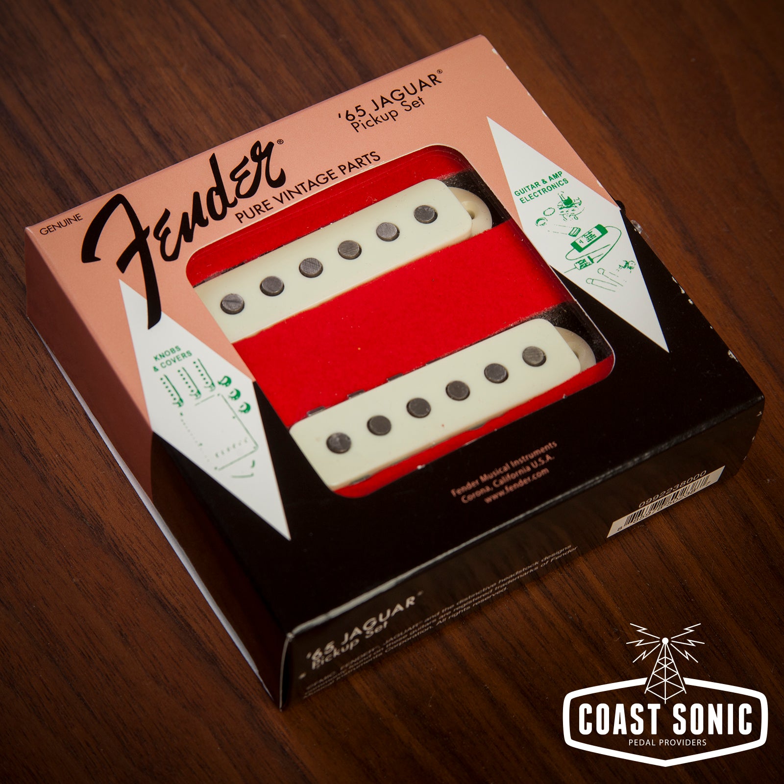 Fender Genuine Replacement Part pickup set Pure Vintage '65 Jaguar Pickup, vintage white Fender Genuine Replacement Part pickup set Pure Vintage '65 Jaguar Pickup, vintage white