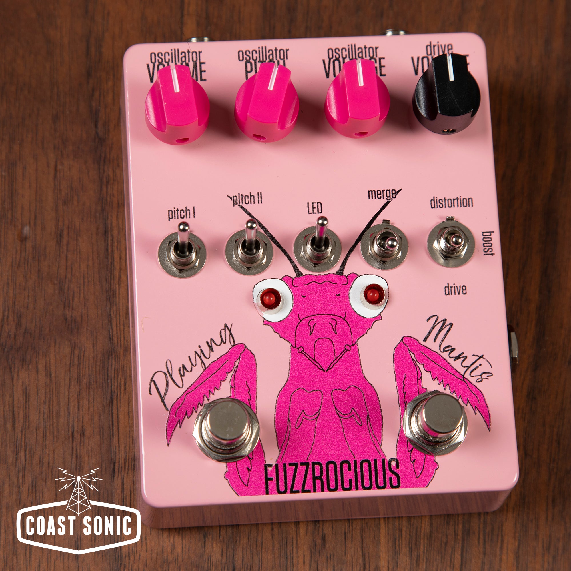 Fuzzrocious Pedals Playing Mantis *Pink*